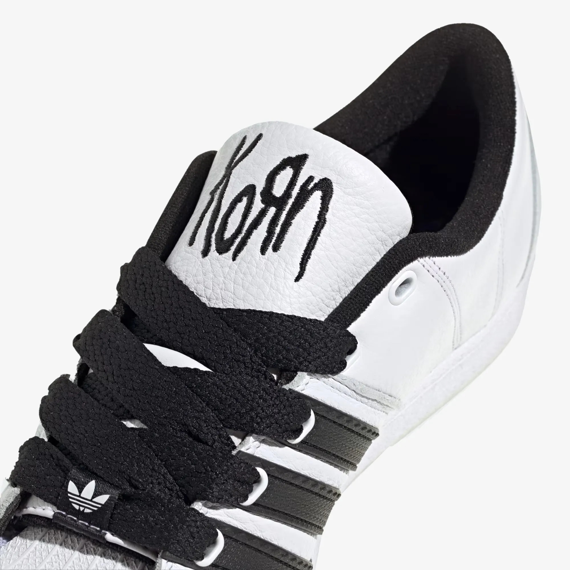 Adidas Tennis Shoes Sale Adidas Originals | KORN SUPERMODIFIED  { WHITE/CORE BLACK/RICH PURPLE