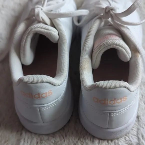 Adidas Tyshawn Ii Shoes Adidas Women's Advantage Shoes Tennis Athletic White Pink Leather Size 7.5