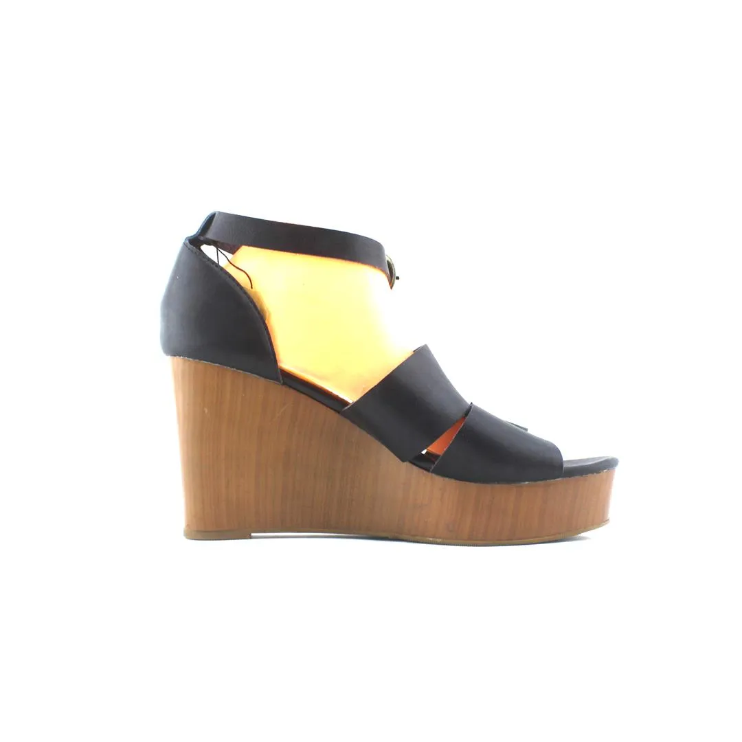 JUST FAB . Cloudshark Slides