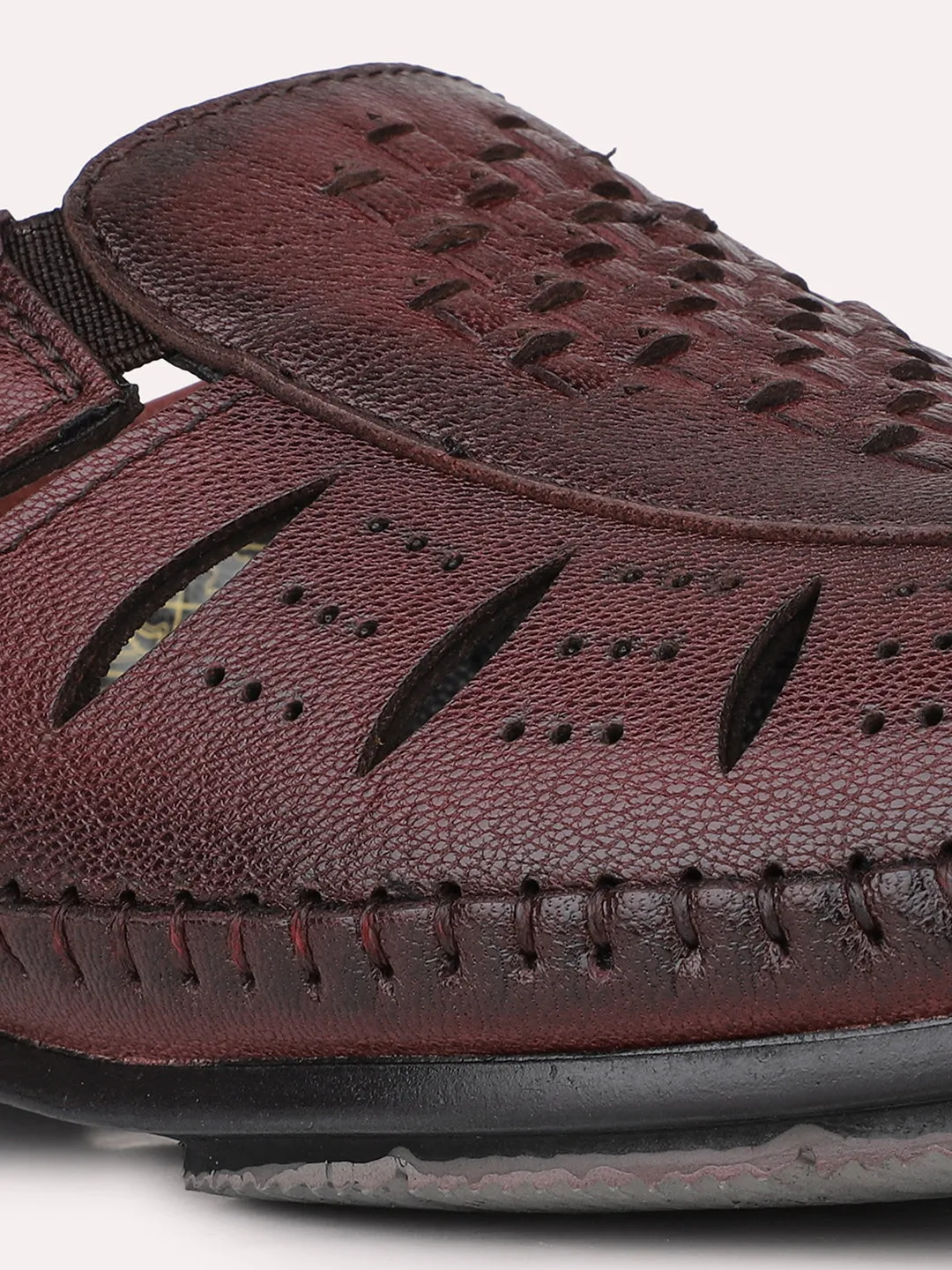 Mens Red Solid Round Toe Casual Sandals Best Sandals For Summer