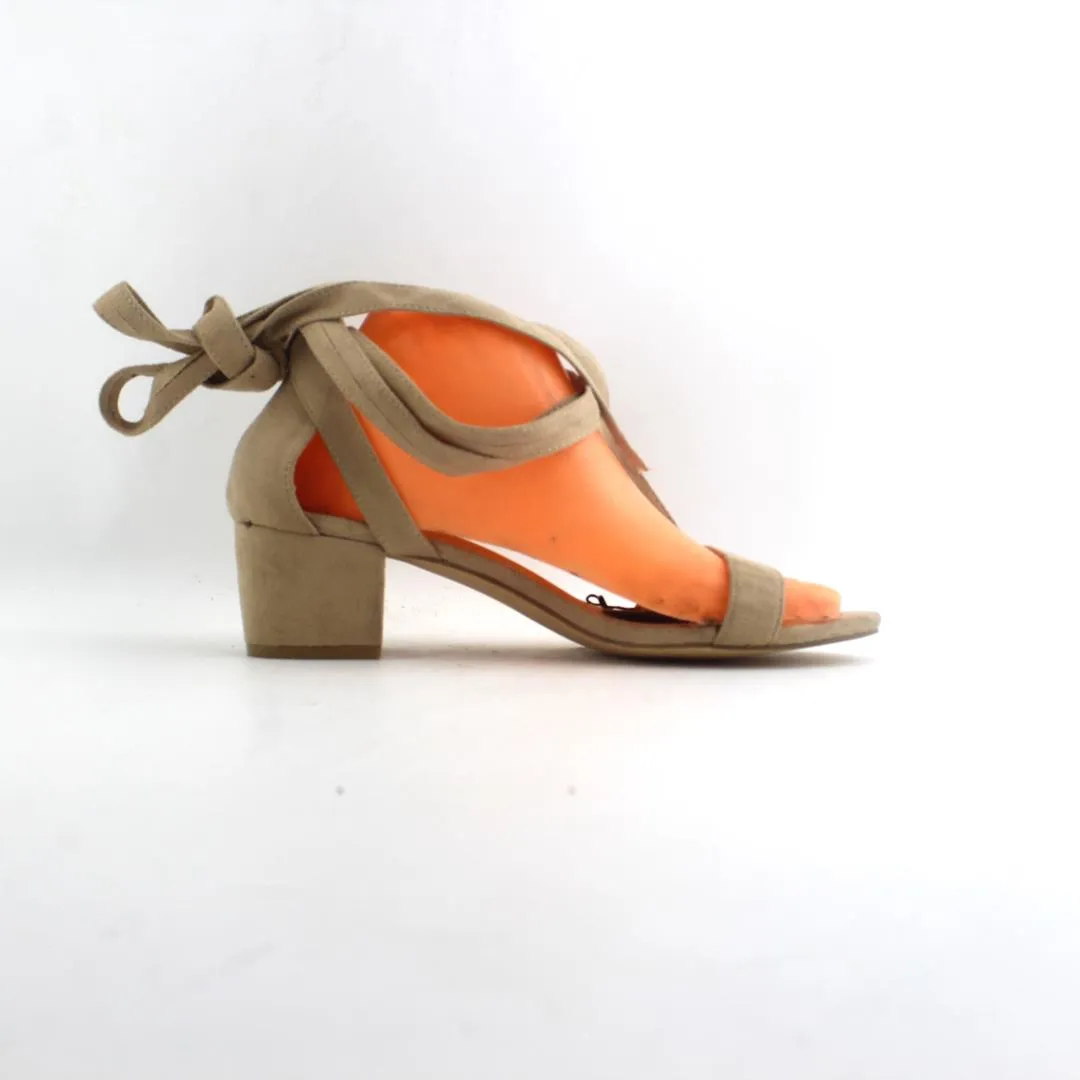 ALLEGRA K . Hobbit Slippers