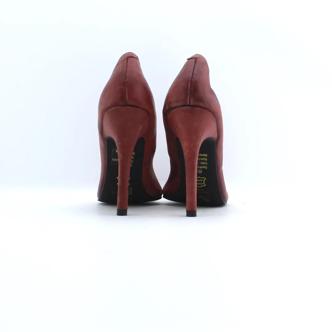 Donovan Slippers BAKERS .