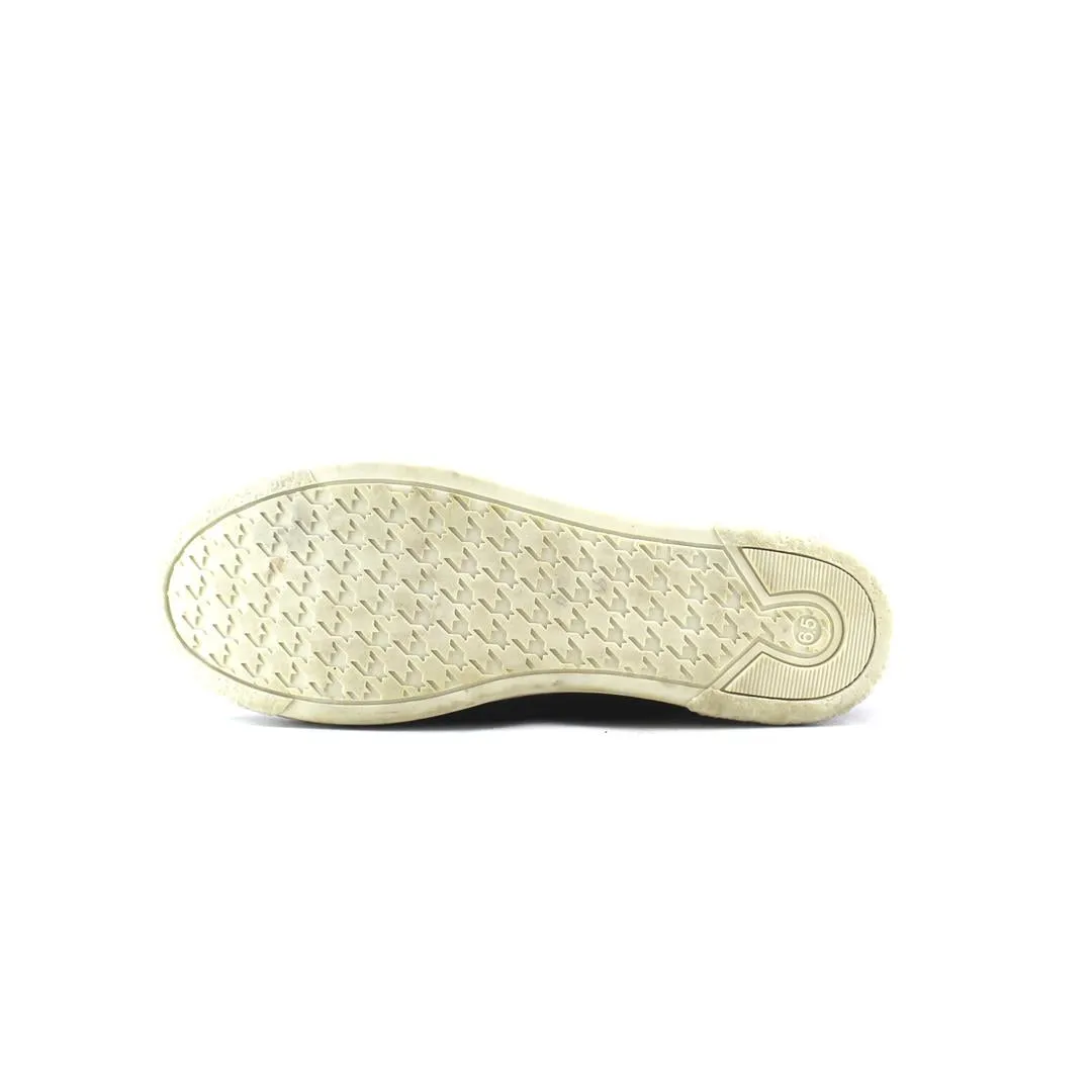 MATERIAL GIRL . Shoes To Wear With Casual Blazer