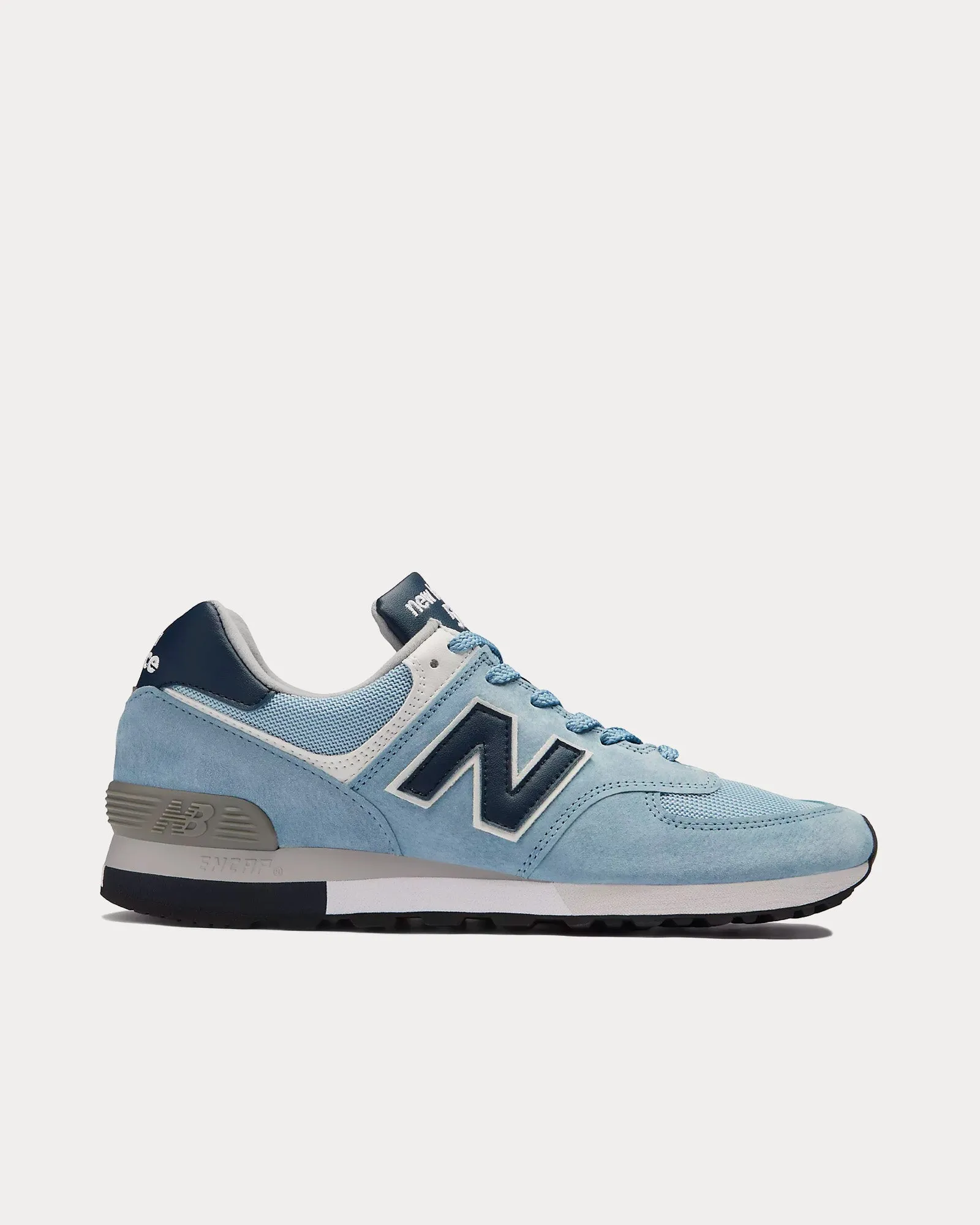 New Balance Ladies Size 5 MADE in UK 576 Blue Fog / Celestial Blue / Navy Blazer Low Top Sneakers