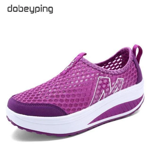 Spring Summer Shoes Woman Breathable Air Mesh Flat Platform Women Slip On Curved Shoes For Flat Feet