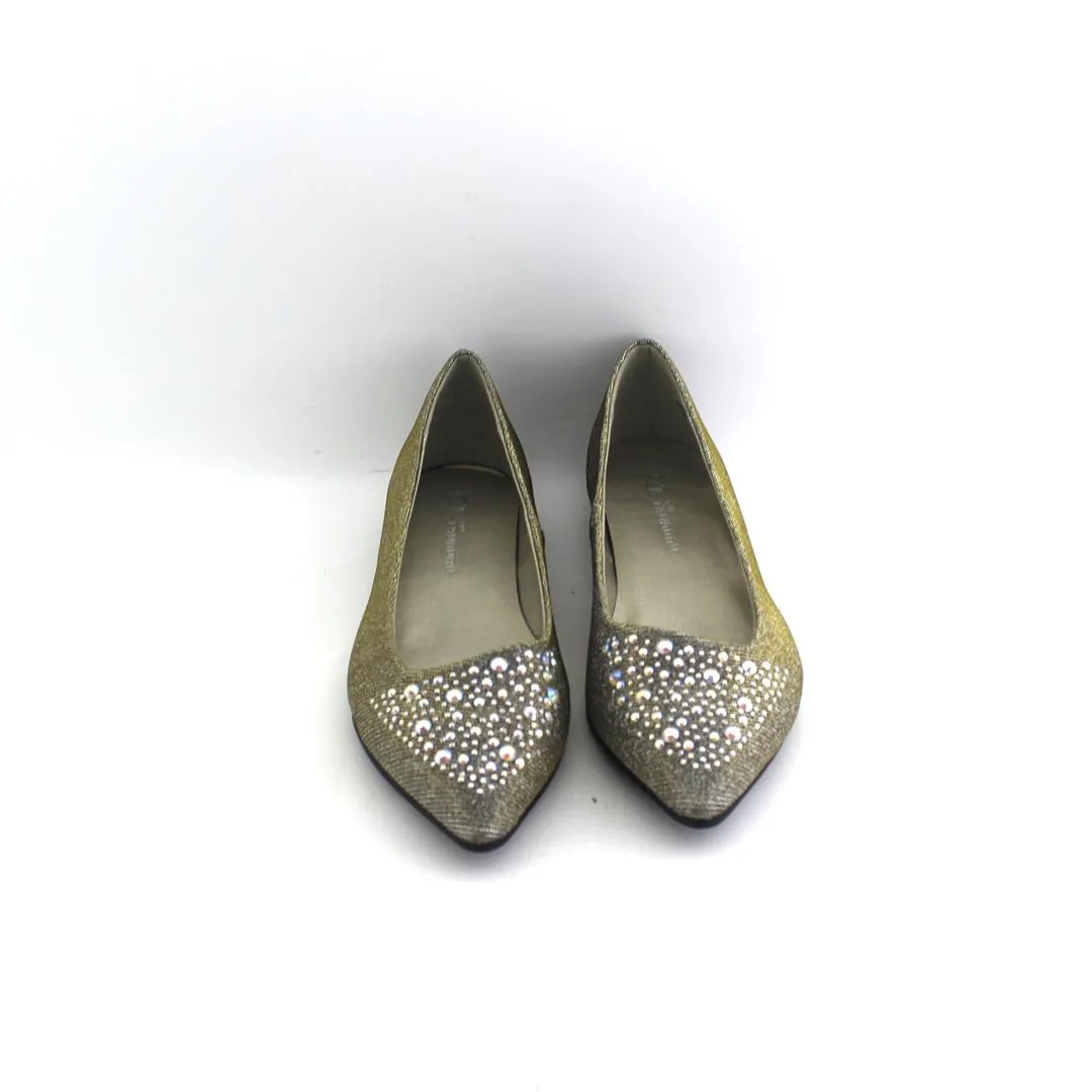 CHINESE LAUNDRY HIRA Slides With A Bow