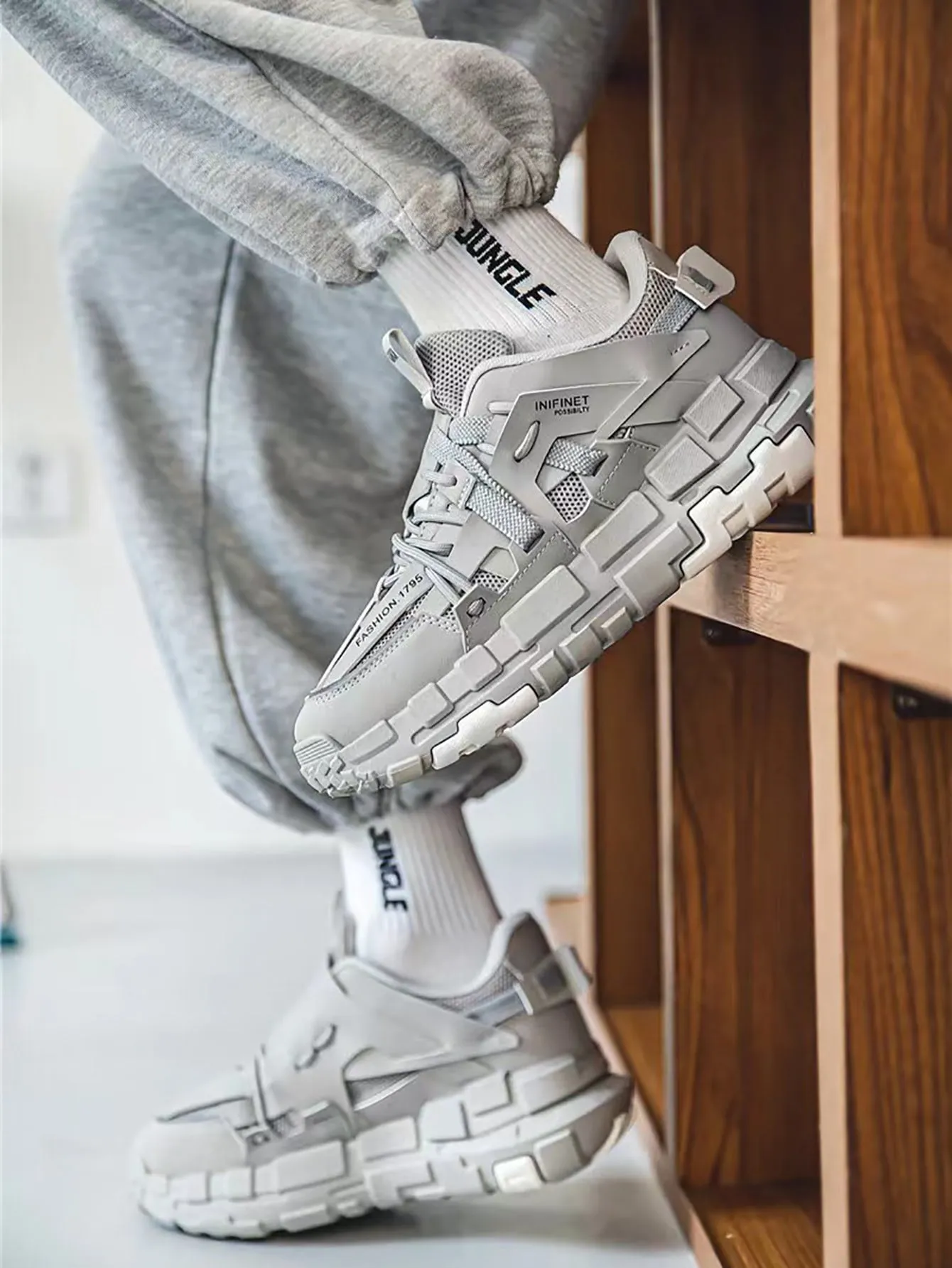 Panam Sneakers Chunky Shoes Men Letter Patch Decor Lace Up Sneakers