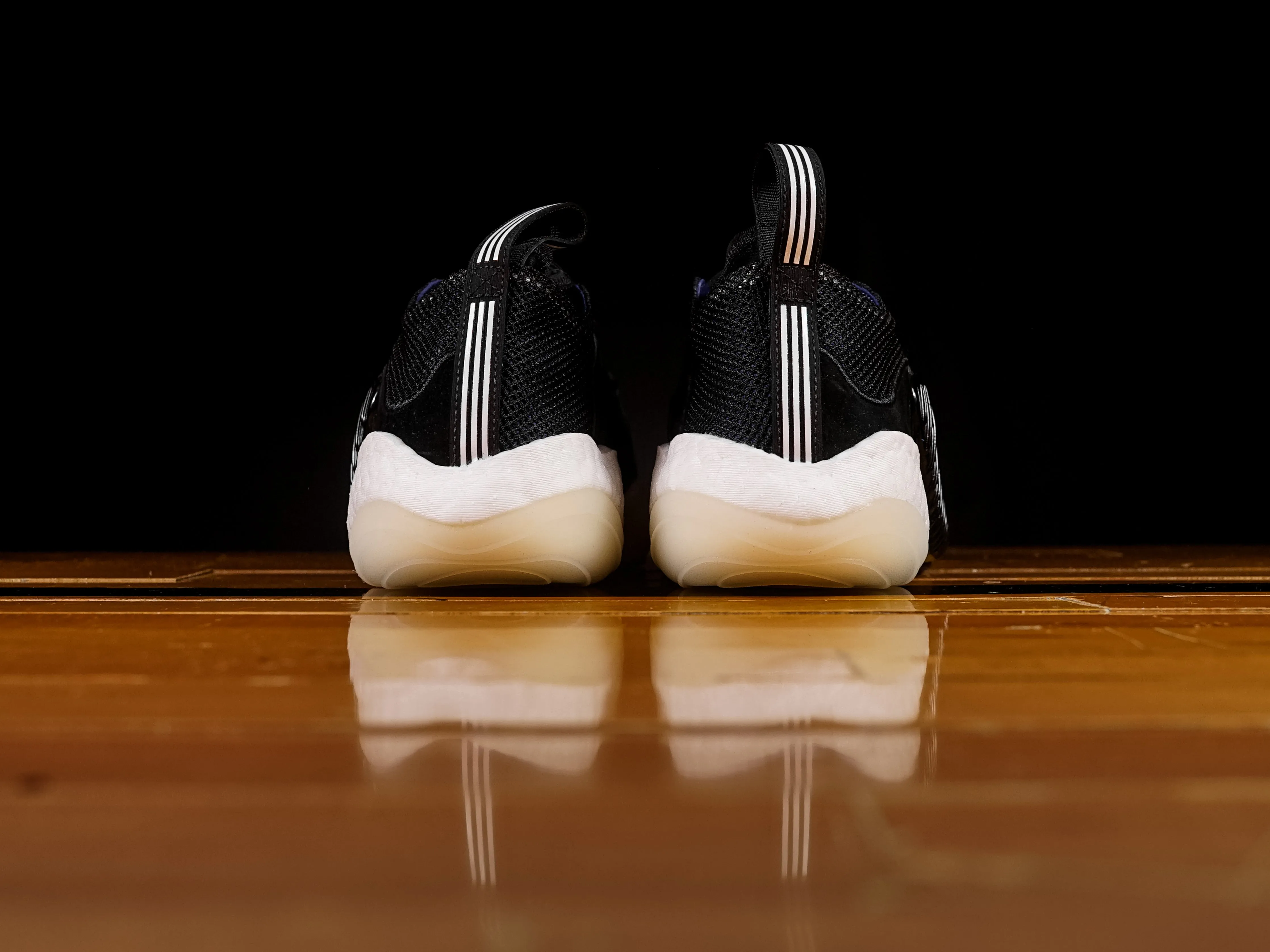 Adidas Mens Crazy BYW II Shoes Basketball Shoes Adidas D Rose