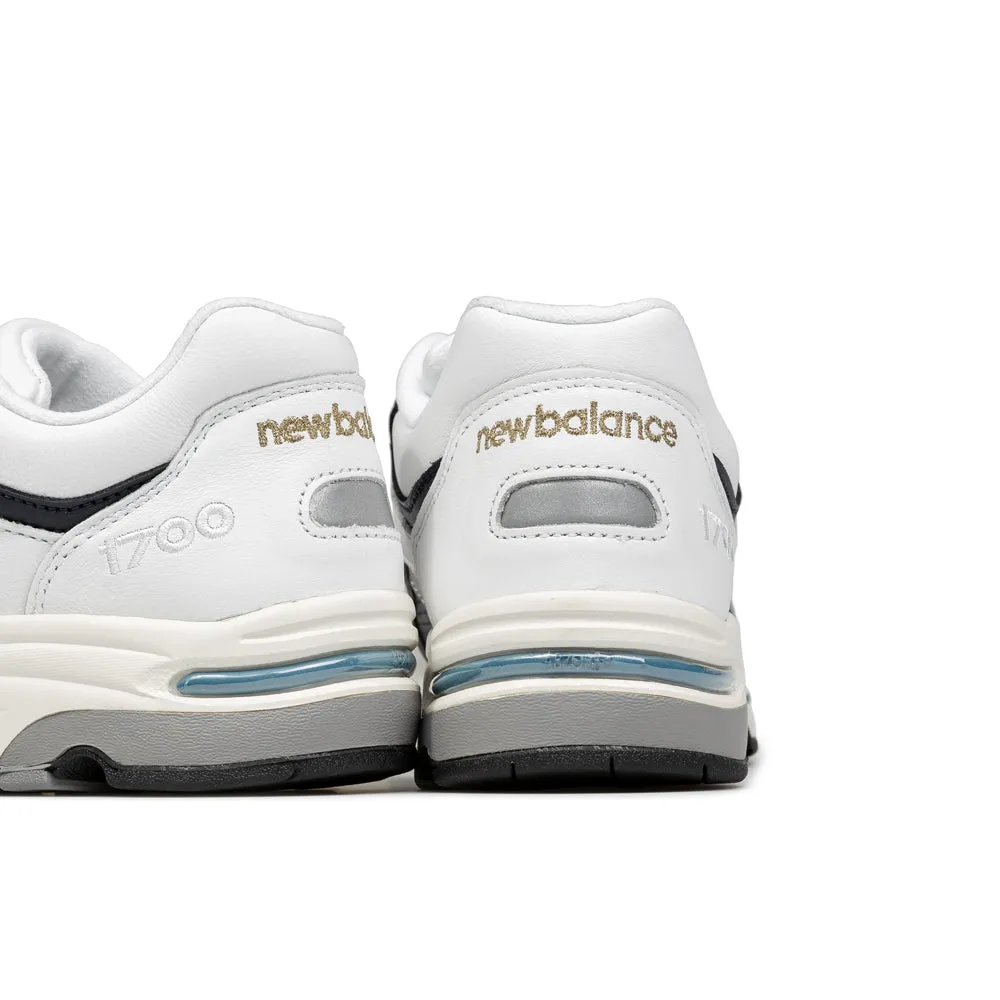 CM1700 | White Eclipse New Balance The Intelligent Choice 327