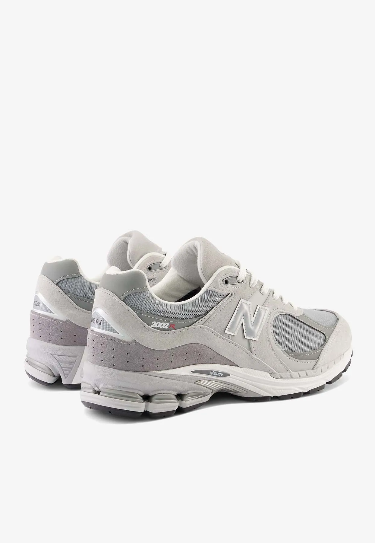Men's New Balance Cruz 2002R Low-Top Sneakers in Concrete/Harbor Gray