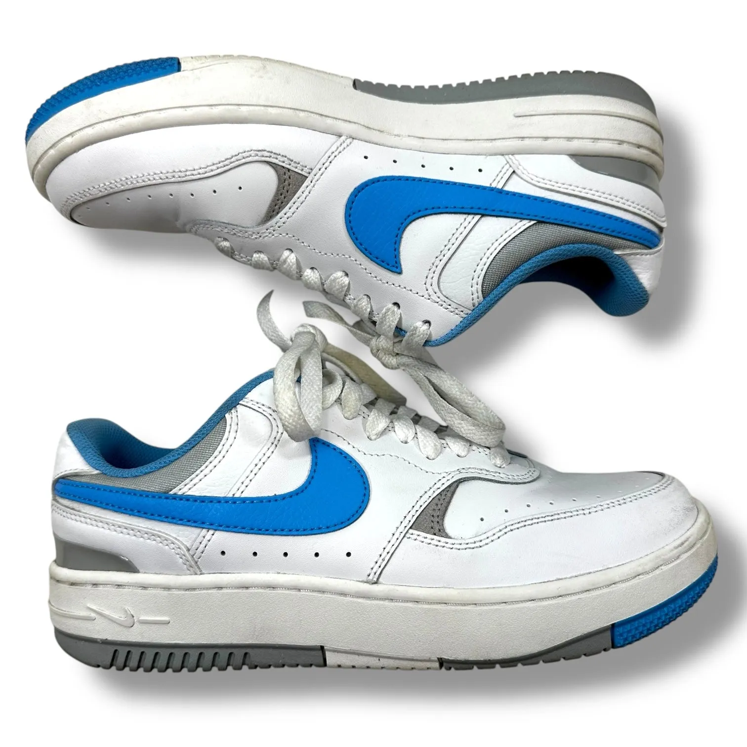 Shoes Athletic By Nike In White, Size: 8.5 Asics Wrestling Shoes Size 4