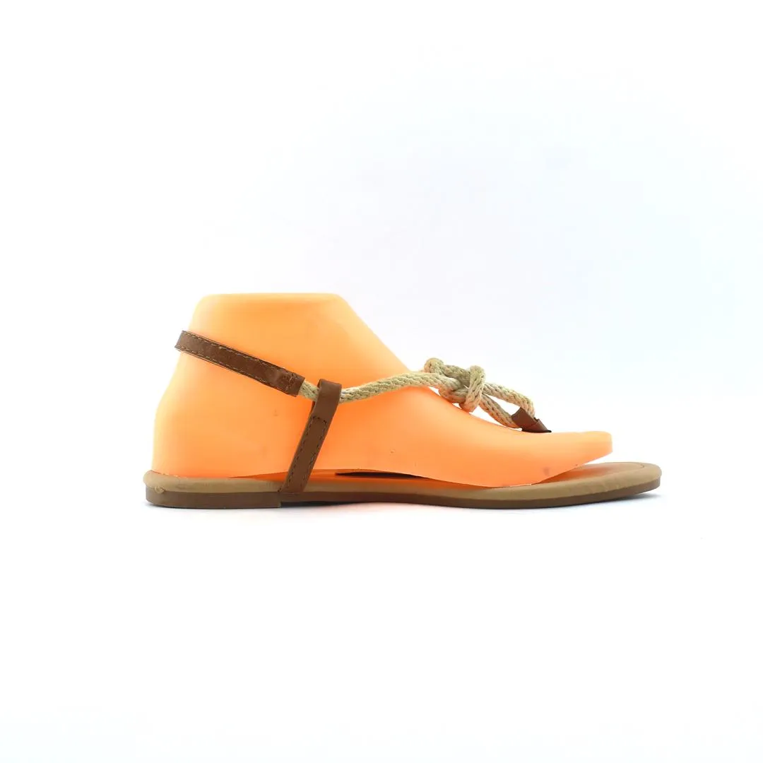 C EST 1946 . High Heel Slides Shoes