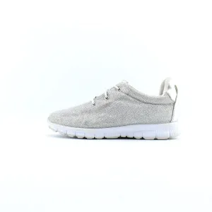 CRAZY  8 How To Purchase Running Shoes