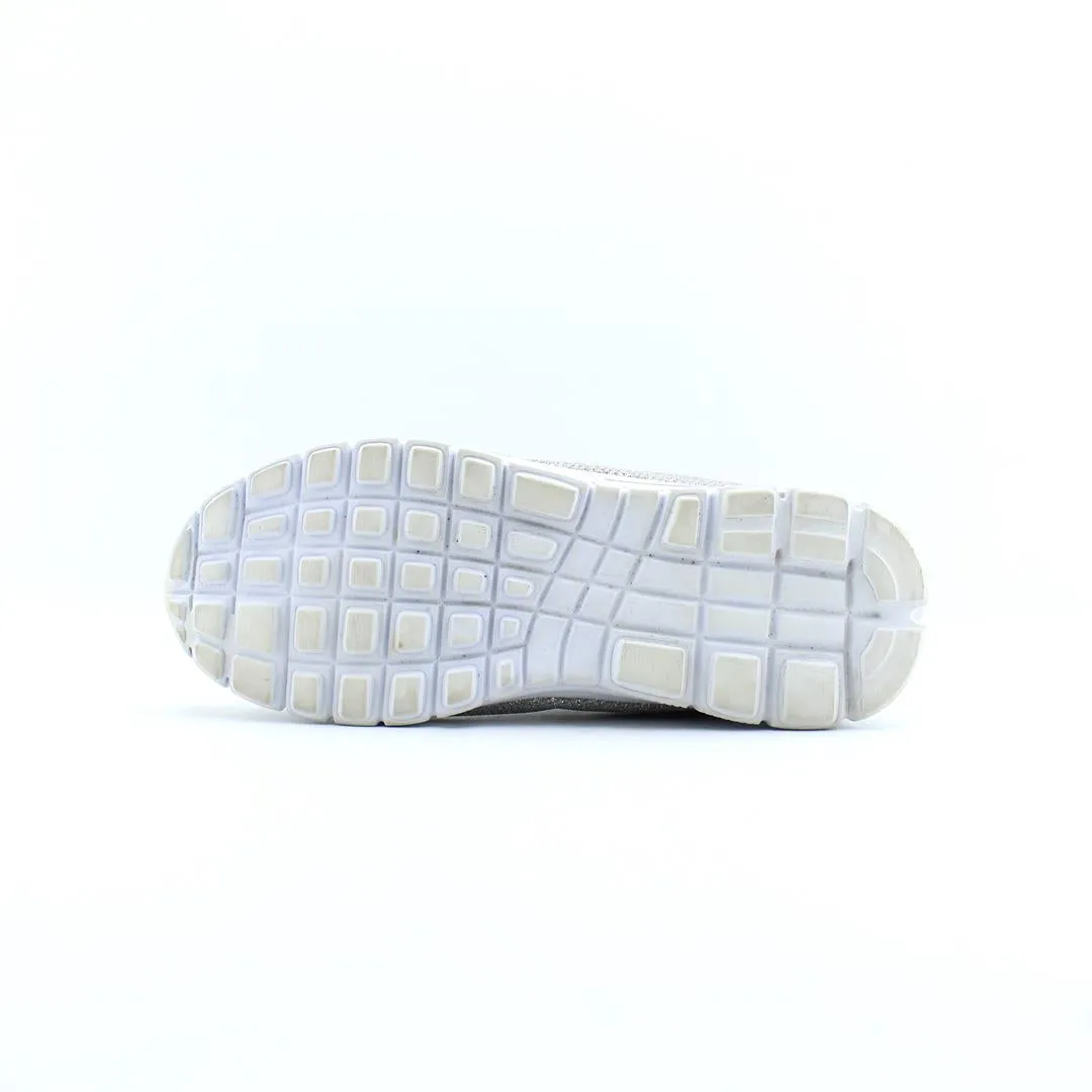 CRAZY  8 Running Walking Shoes