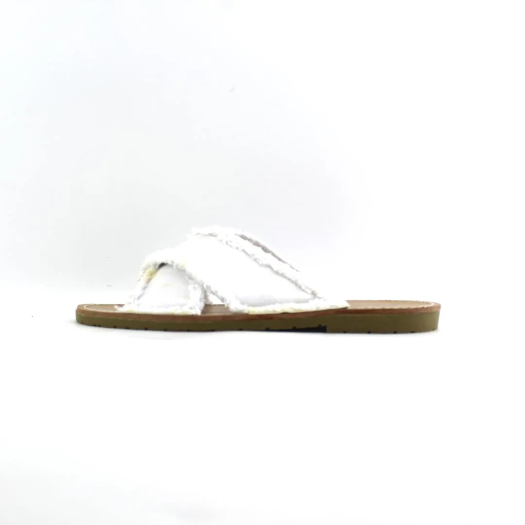 Towelie Slippers DIRTY LAUNDRY EMPOWERED TWILL WHITE