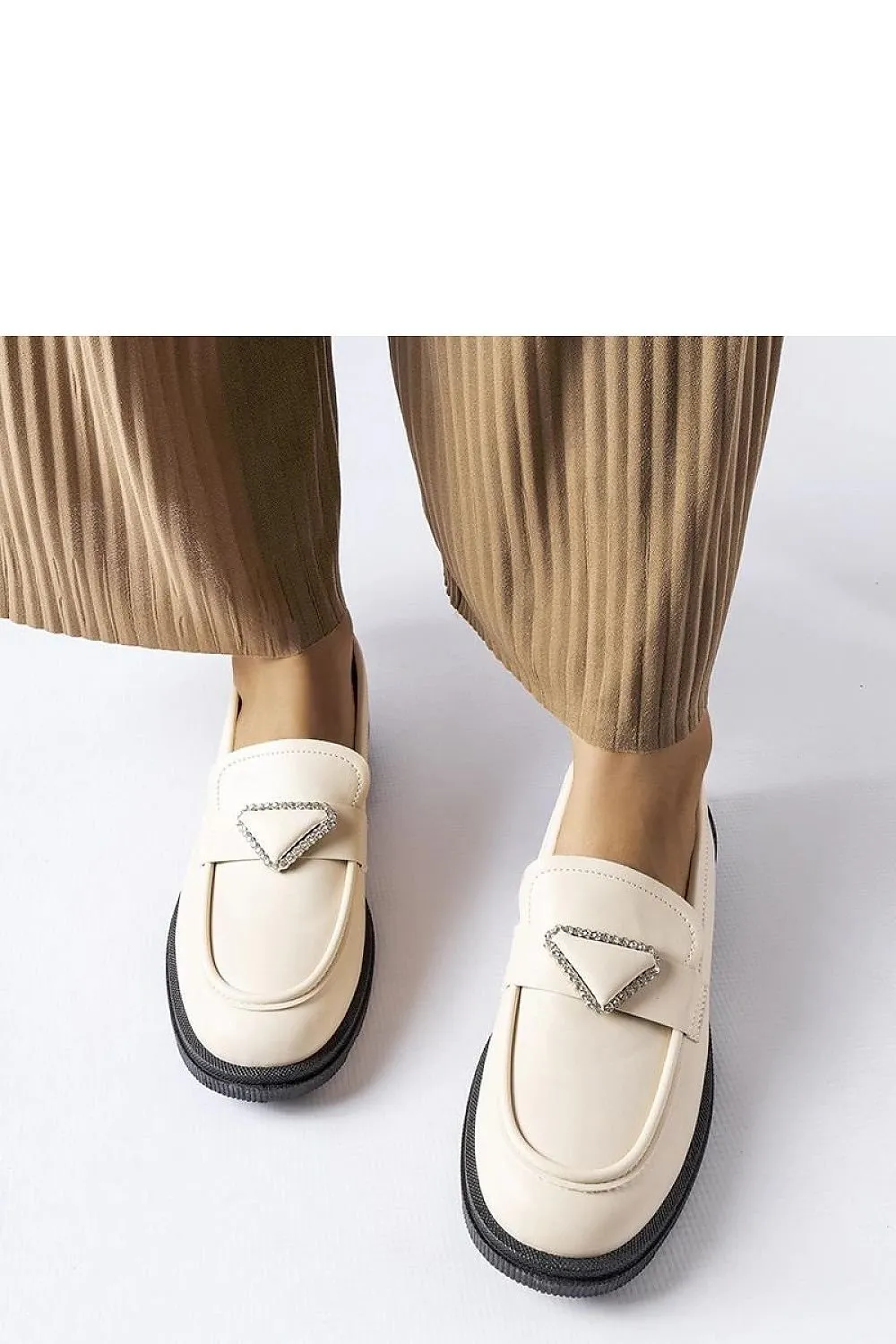 Beige loafers decorated with zircons Sabah Loafers