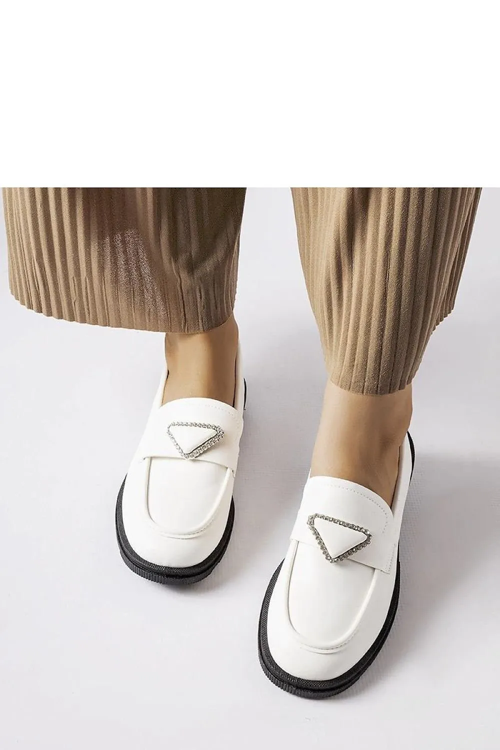 Loafers Leather Beige loafers decorated with zircons