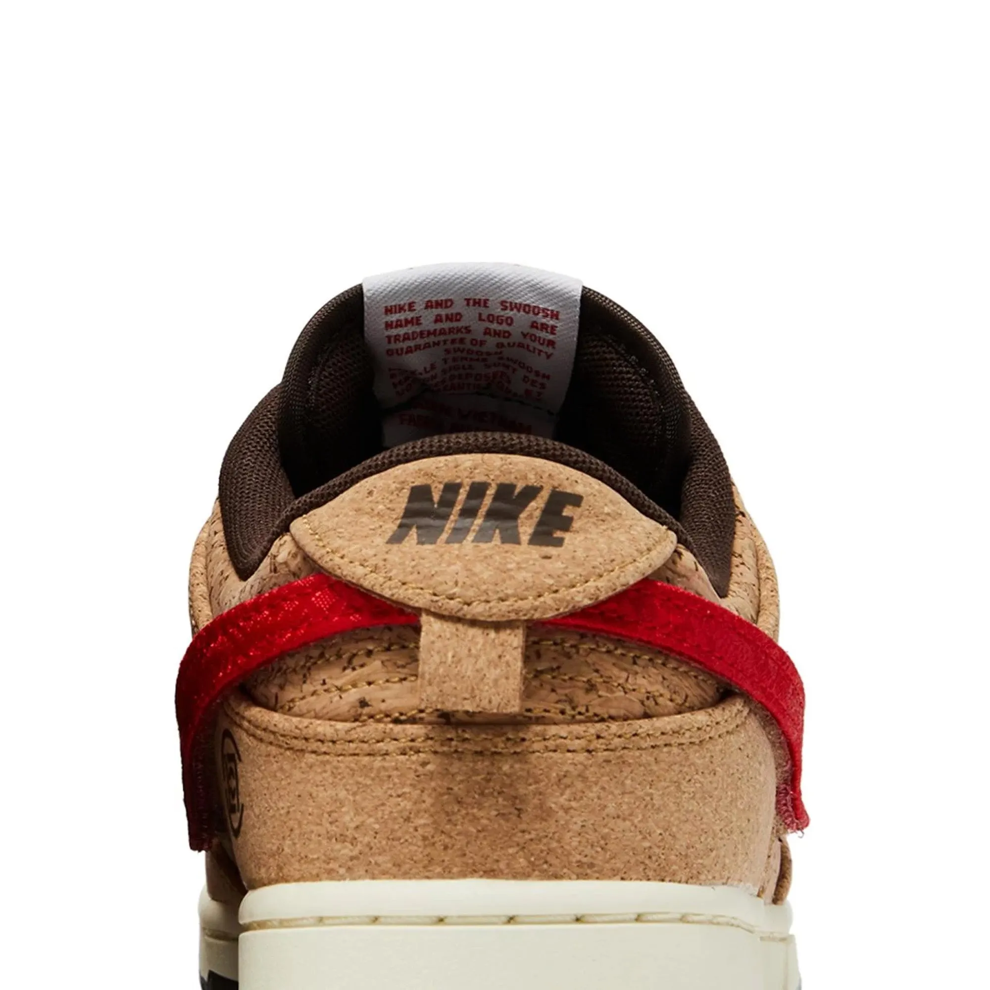 Dunk Low SP 'CLOT Cork' (2023) Asics Shoes Deals