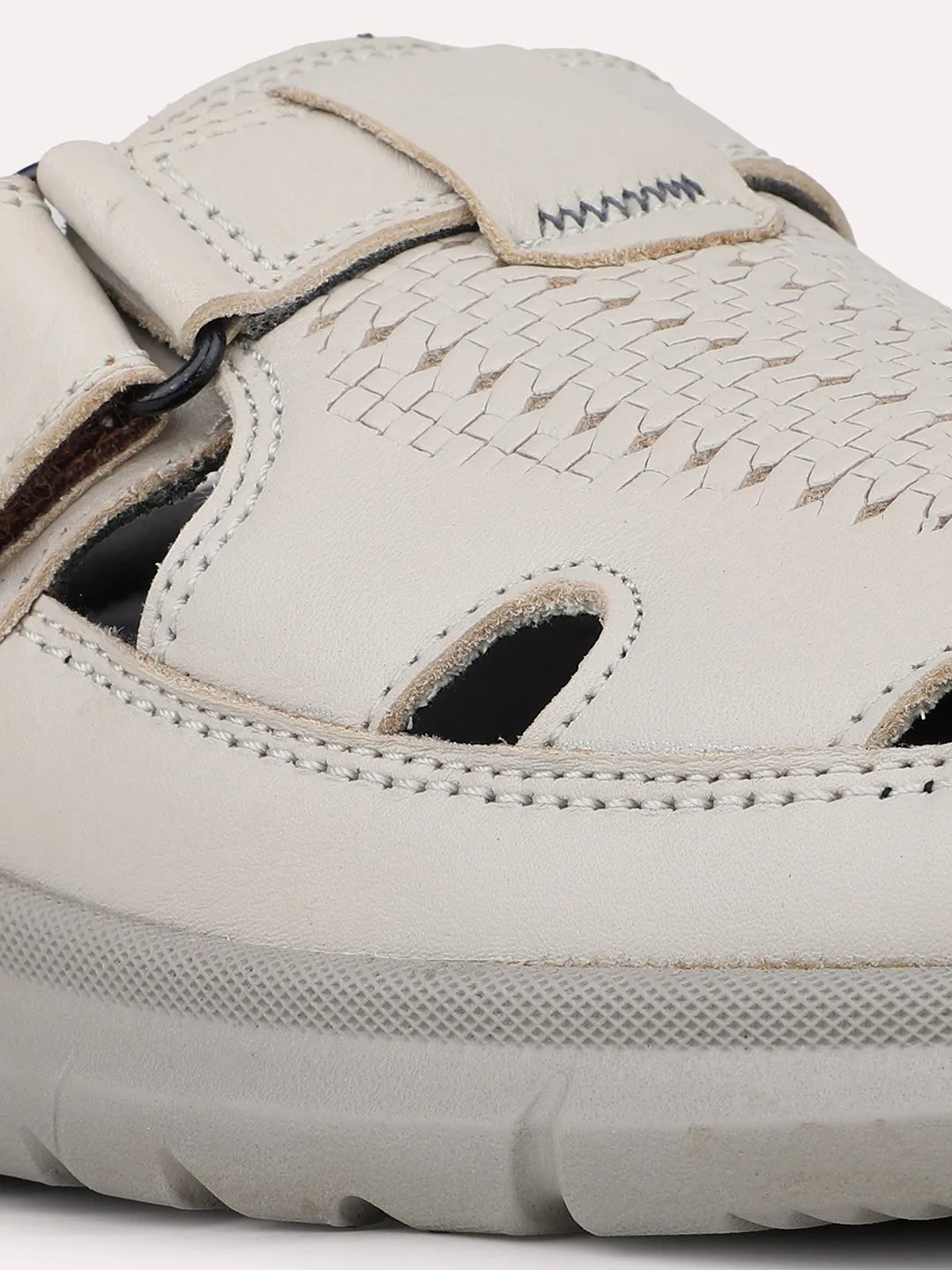 Jamaica Sandals Montego Bay Mens White Solid Round Toe Casual Sandals