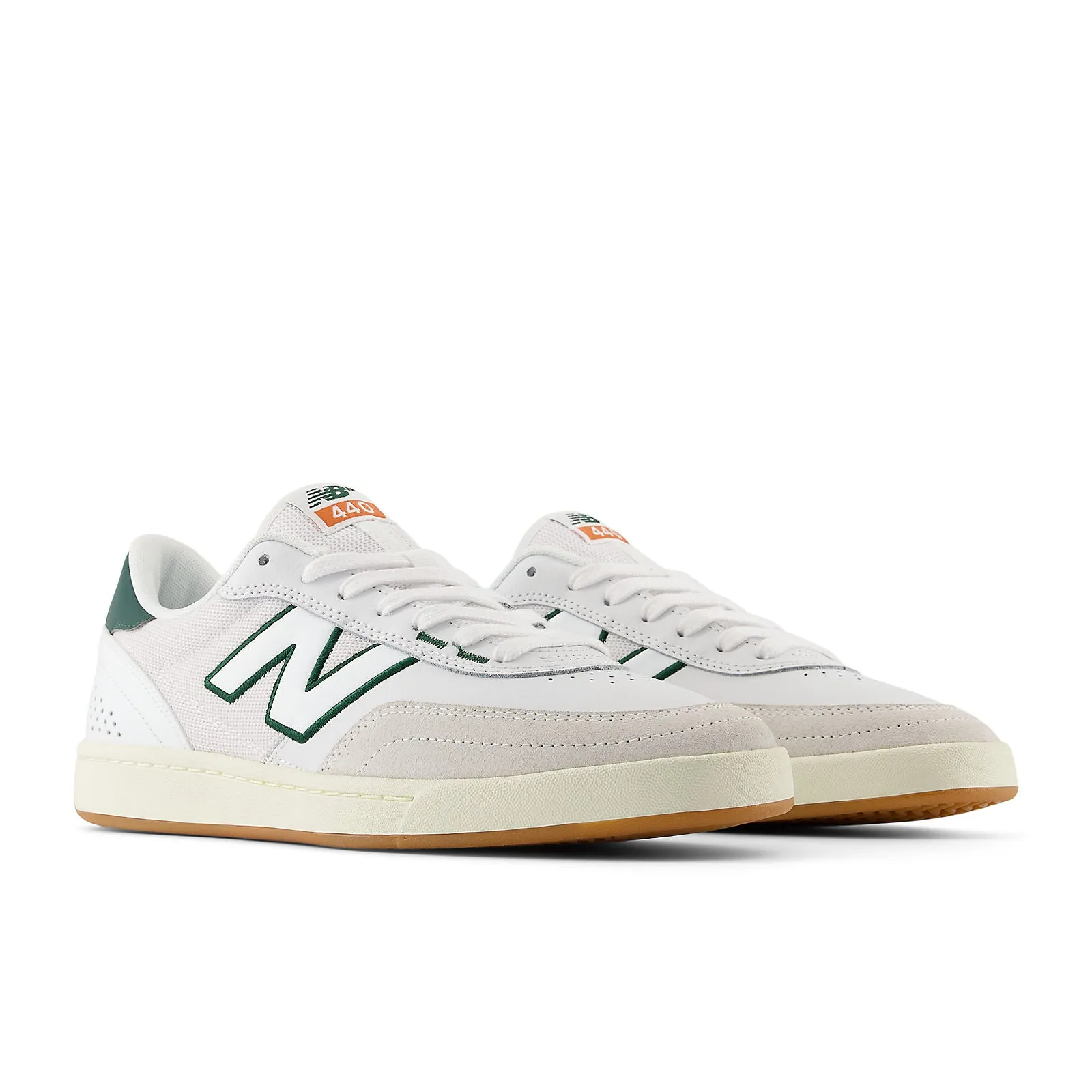 440 V2 LOW WHITE / FOREST GREEN New Balance Rain Clouds