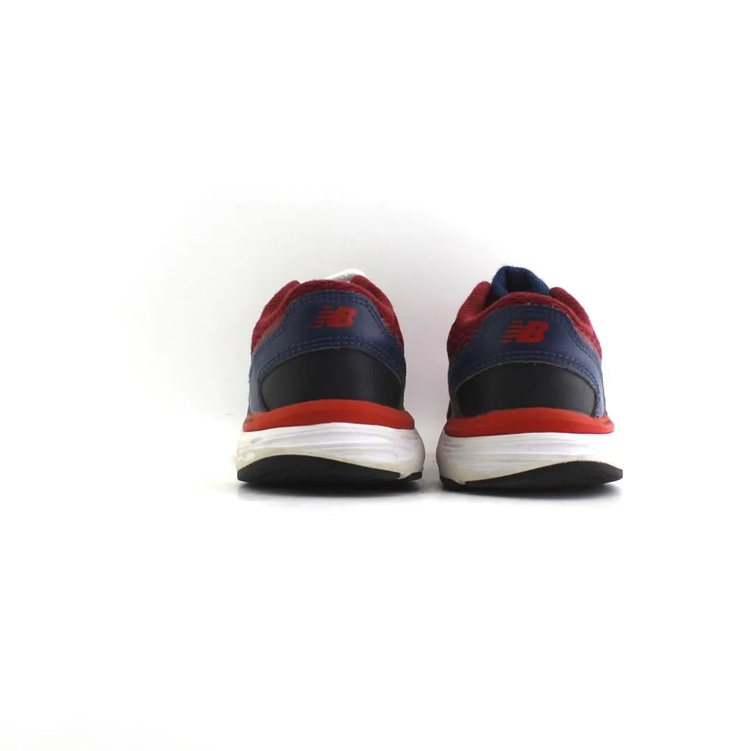 Carbon Plate Running Shoe NEW BALANCE 680V.5