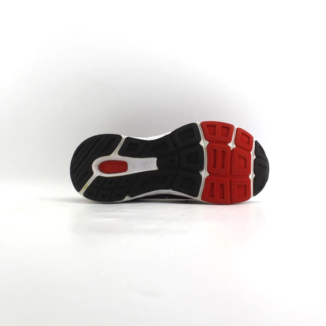 5 Running Shoes NEW BALANCE 680V.5