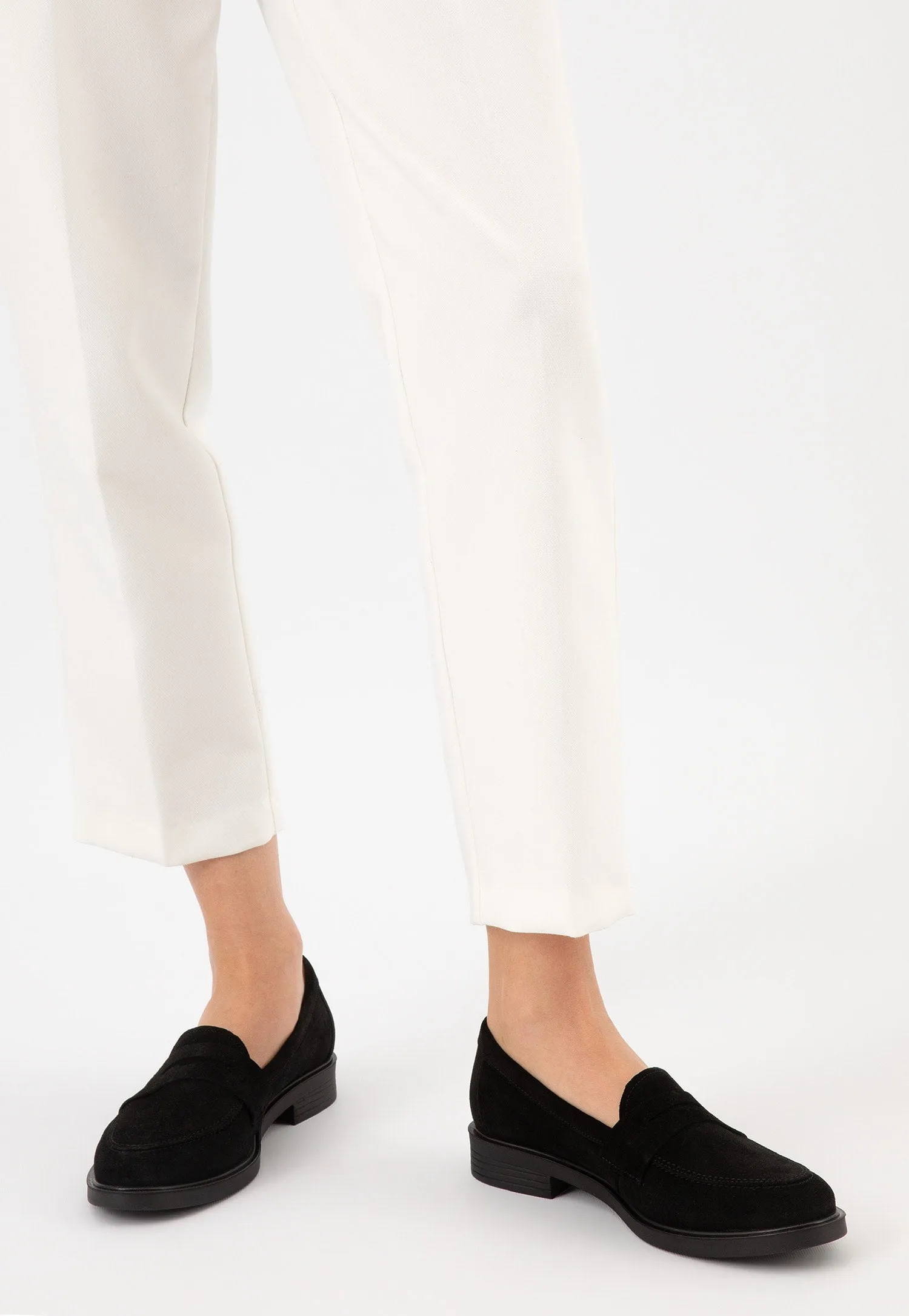 Short Sleeve Oxford Shirts Wojas Black Velour Leather Loafers | 4622261