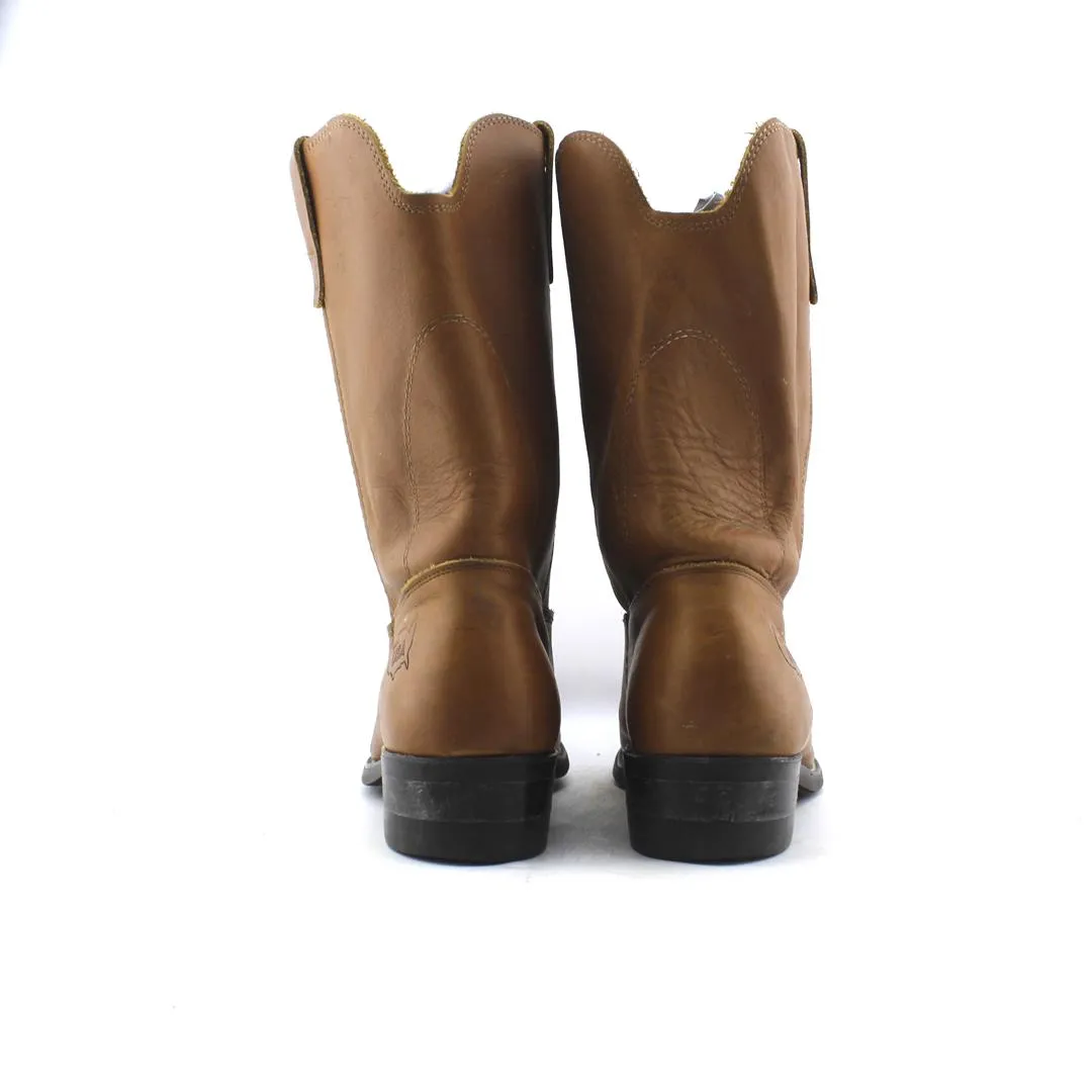 White Casual Shoes EUROPEAN BRAND MADE IN USA