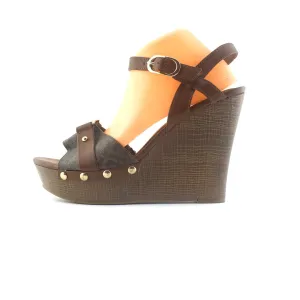 GBG LOS ANGELES . Railway Slippers