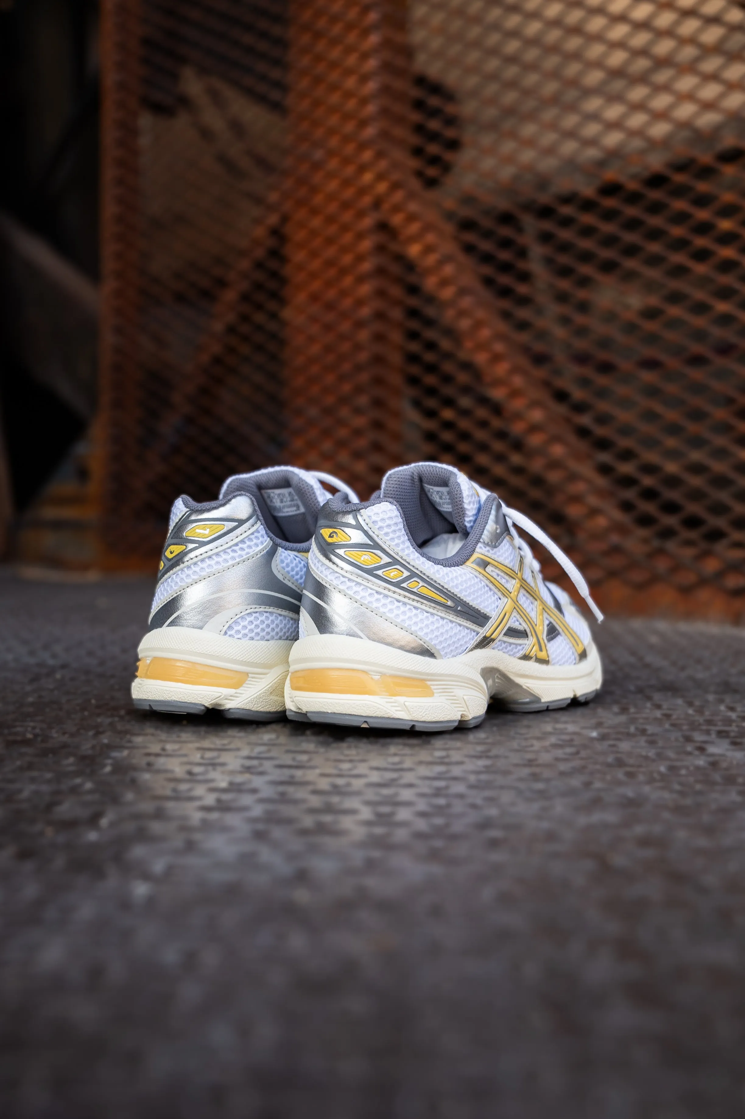 Mens Asics Gel-1130 (White/Faded Yellow) Asics Blast Running Shoes