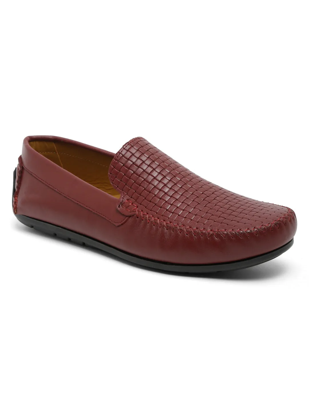 Men Maroon Texture Genuine Leather Loafers Casual Shoes With Jeans And Shirt