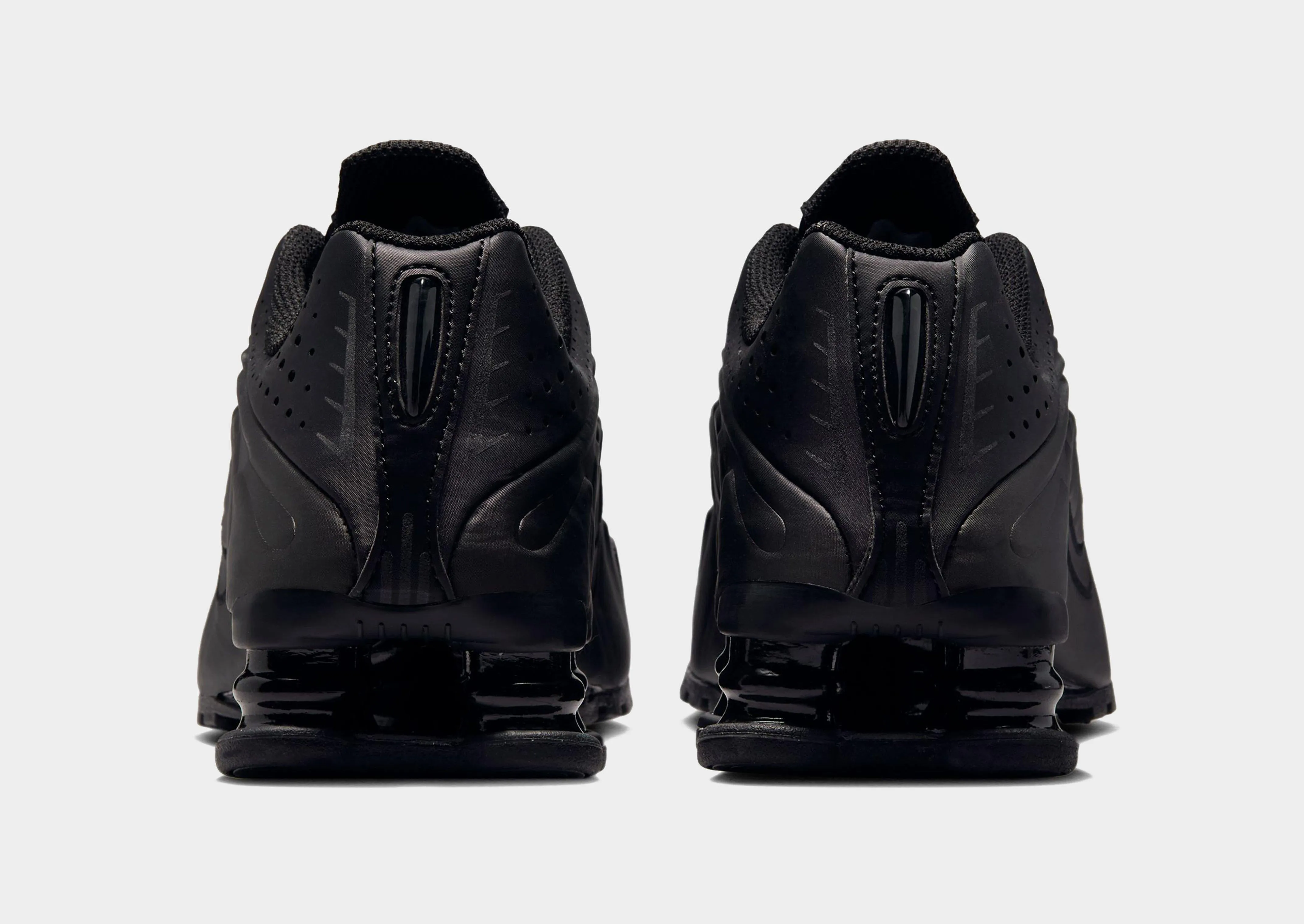 Shox R4 Junior's Asics Gel Speed Menace Cricket Shoes