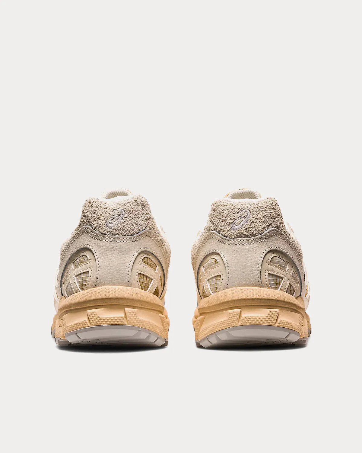 Asics Gt 2000 7 Running Shoes Gel-Sonoma 15-50 Future Trail Cream / Oatmeal Low Top Sneakers