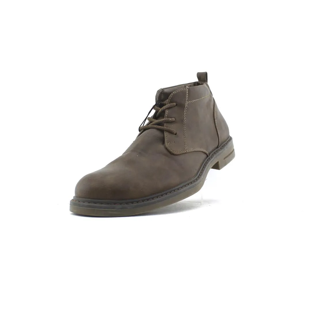 IZOD . Casual Shoes To Wear With Joggers