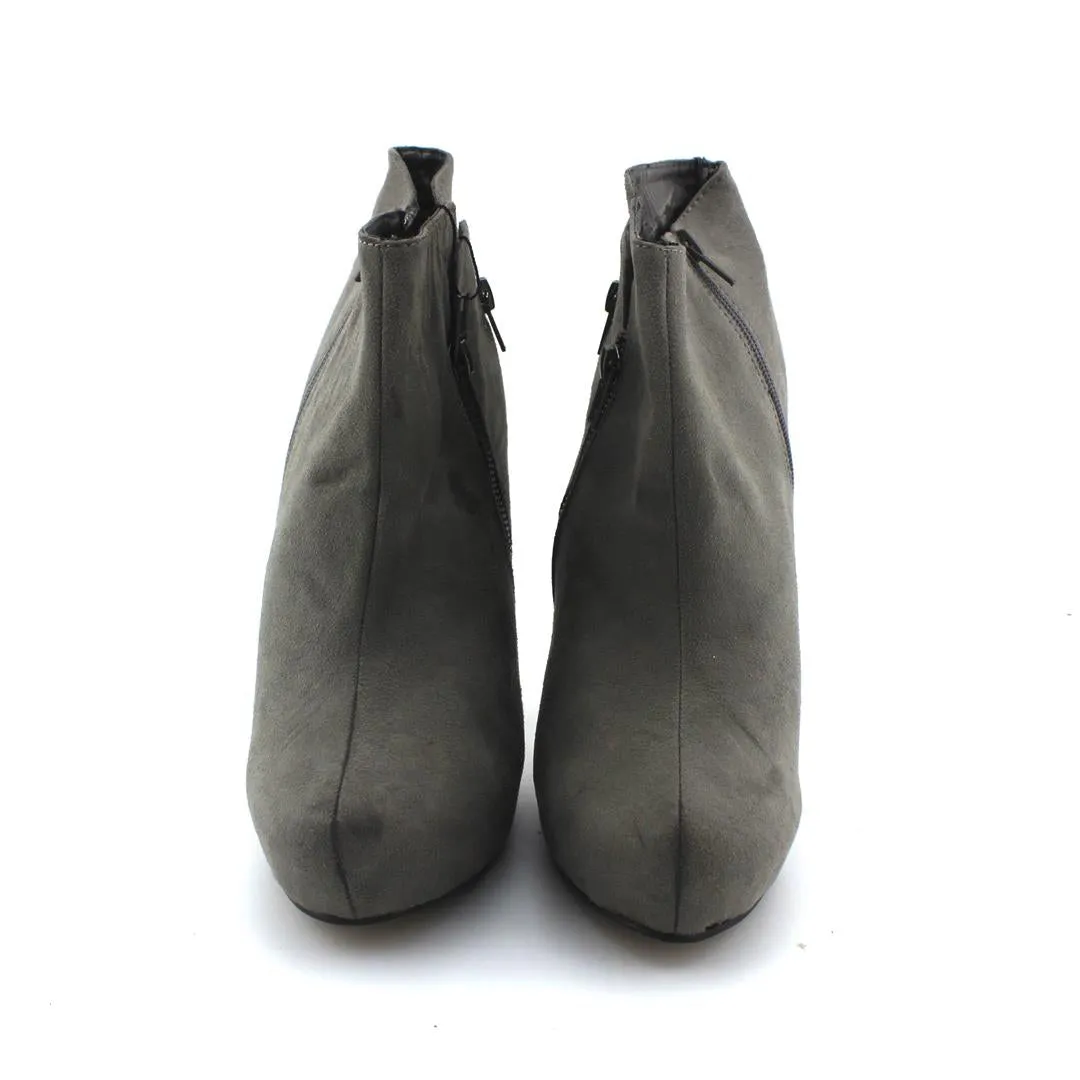 Arthur Slippers JUST FAB LOGAN