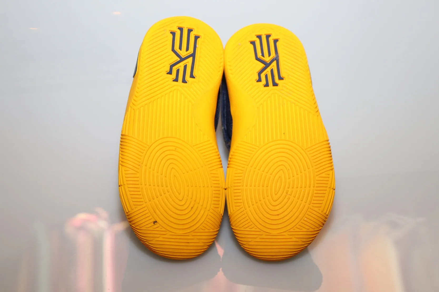 Asics Volleyball Shoes Gel Kyrie 2