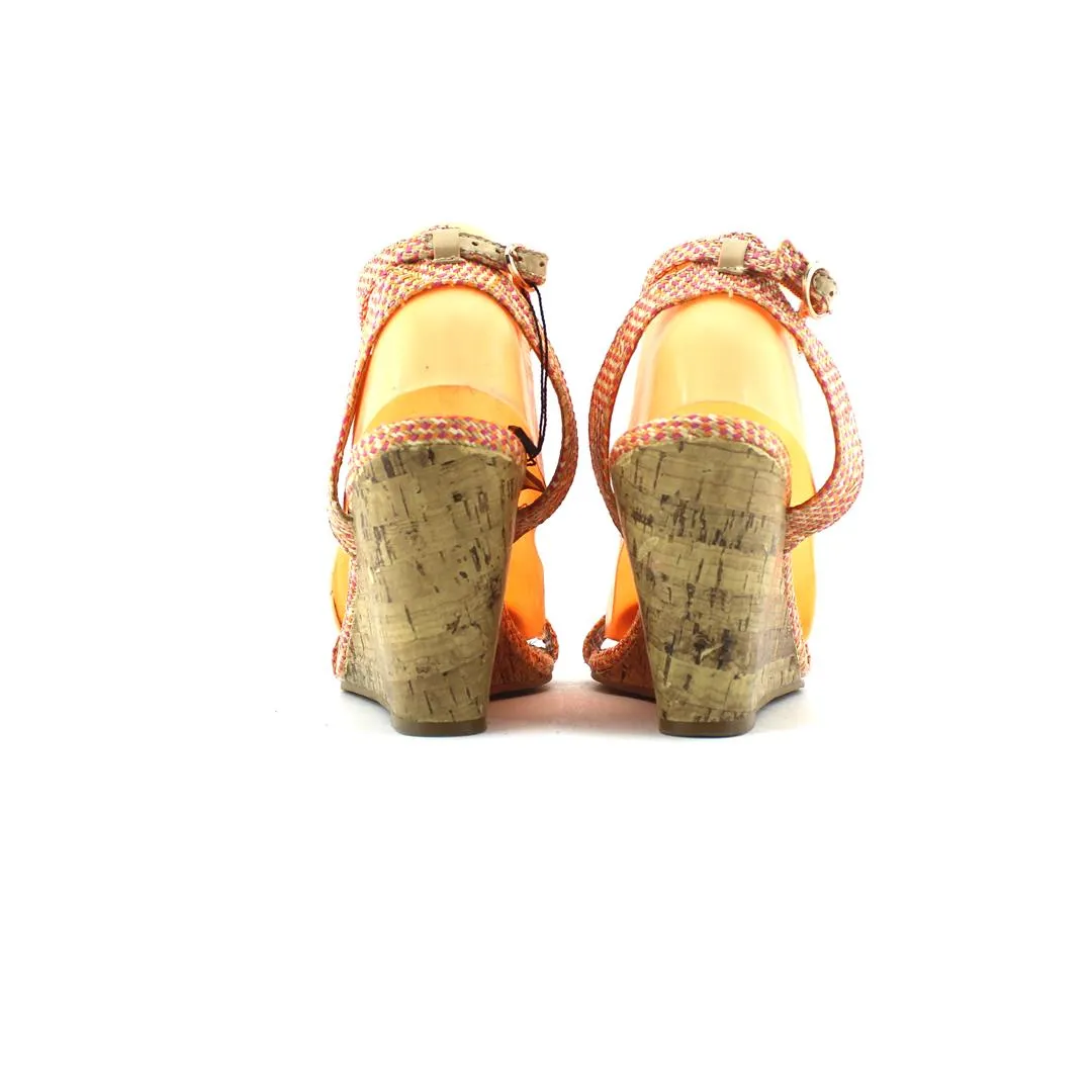 LC LAUREN CONRAD  . Oh Dem Golden Slippers