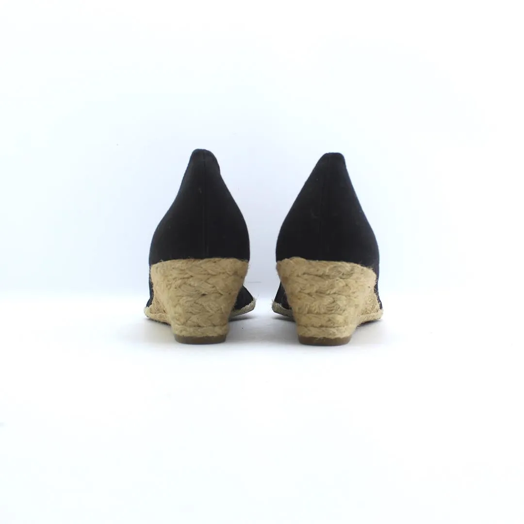 Arch Support Slides AMELIA GRACE .