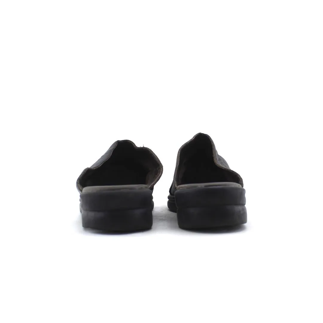LIZ CLAIBORNE LIZ FLEX Shearling House Slippers