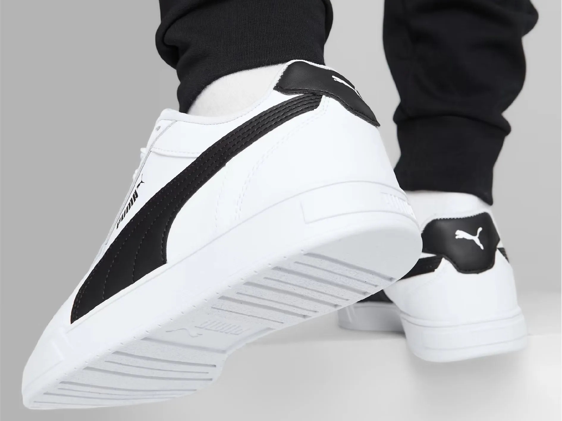 Puma Shoes Mirage Tech Puma Mens Caven Trainer Shoes <br> 380810 02