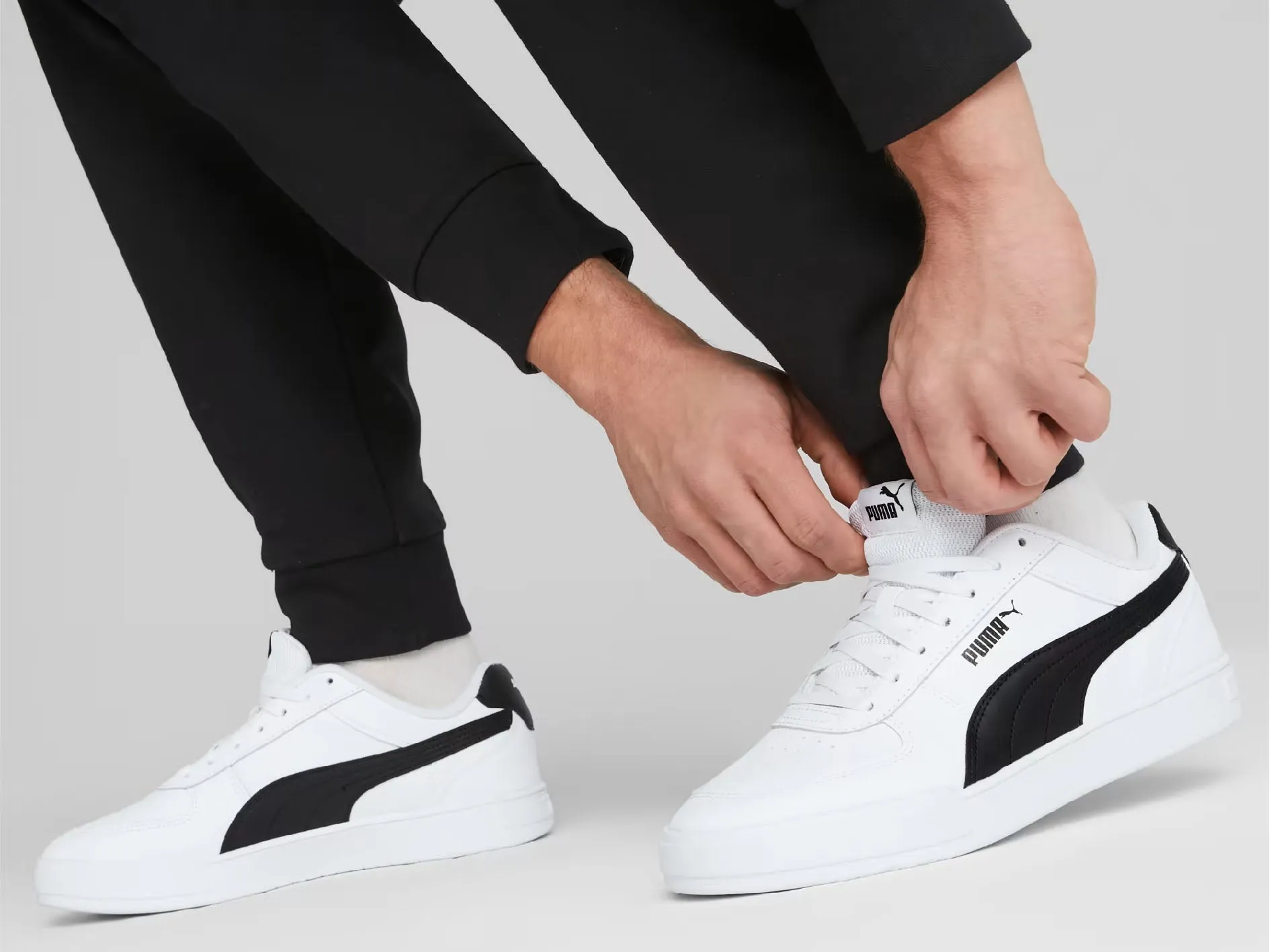 Shoes Ferrari Puma Puma Mens Caven Trainer Shoes <br> 380810 02