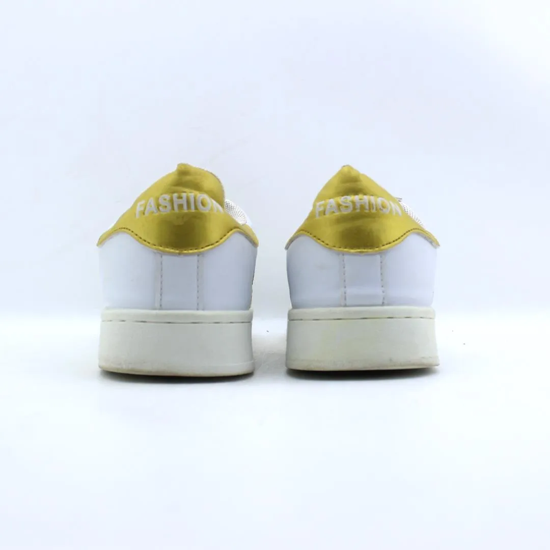 Casual Cow Leather Shoes FASHION SUPER STAR