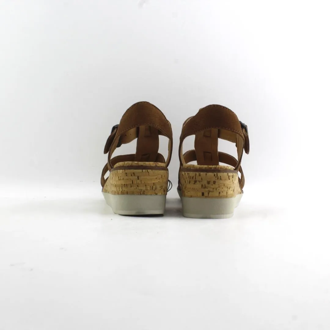 Define Slippers M4D3 DANNI