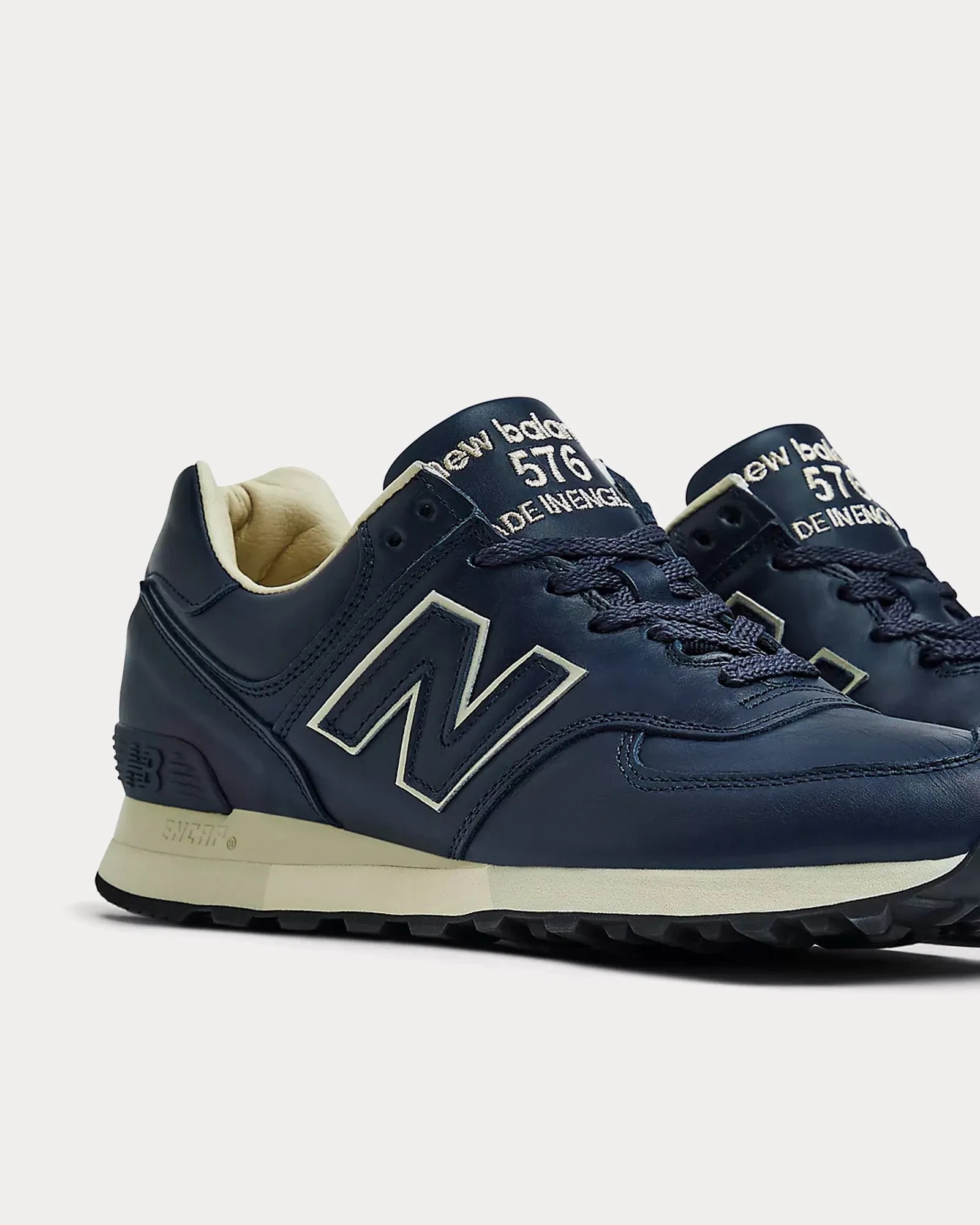 New Balance 472 MADE in UK 576 Sky Captain / Cement Low Top Sneakers