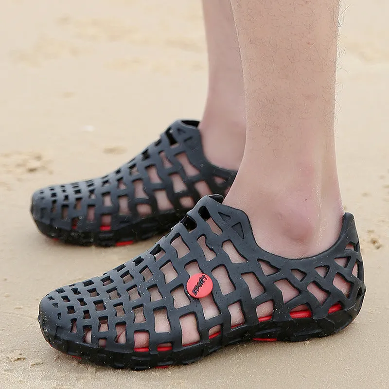 Men Light-weight Comfortable Hole Beach Sandals Nearby