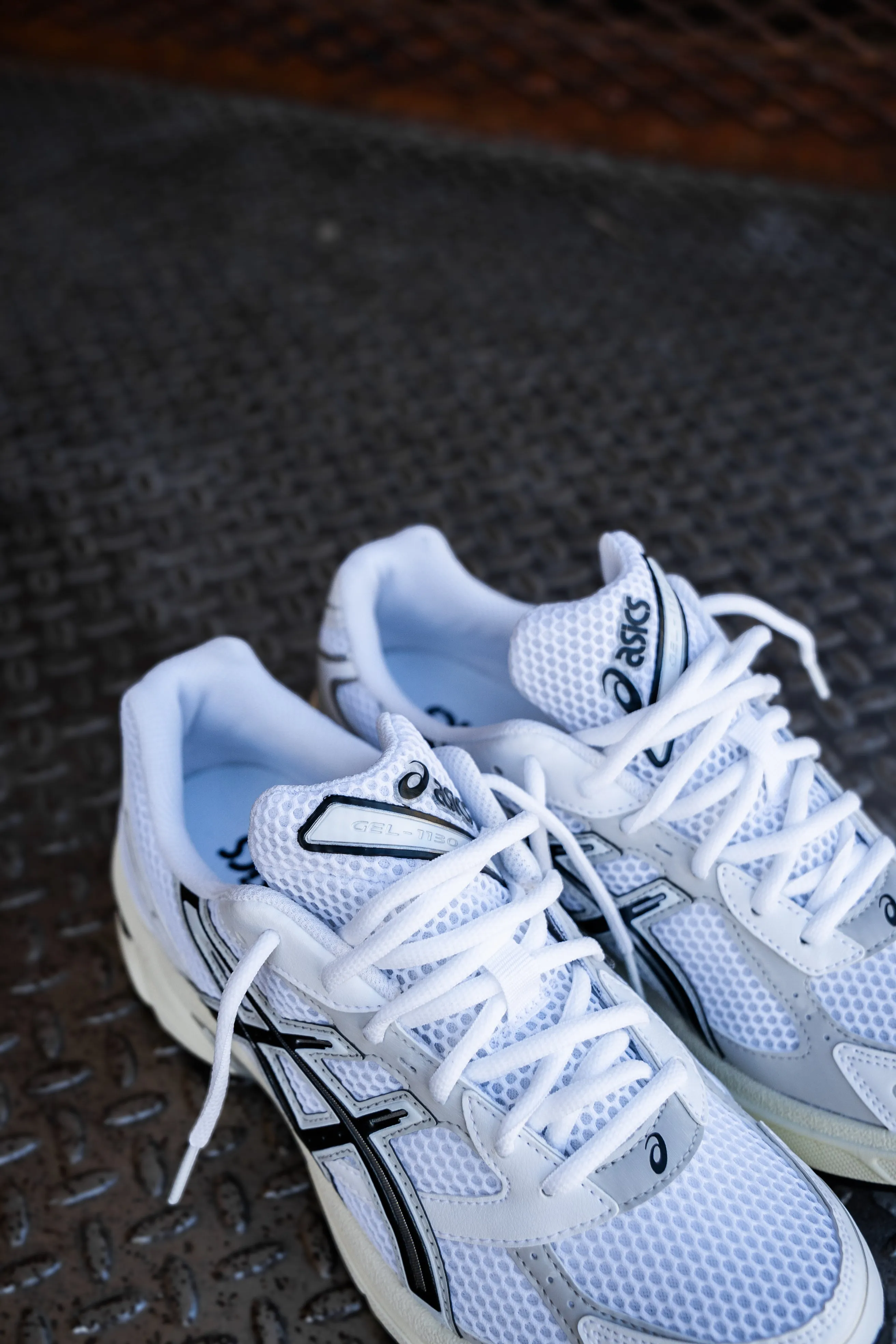 Asic Tennis Shoes Mens Asics Gel-1130 (White/Cloud Grey)