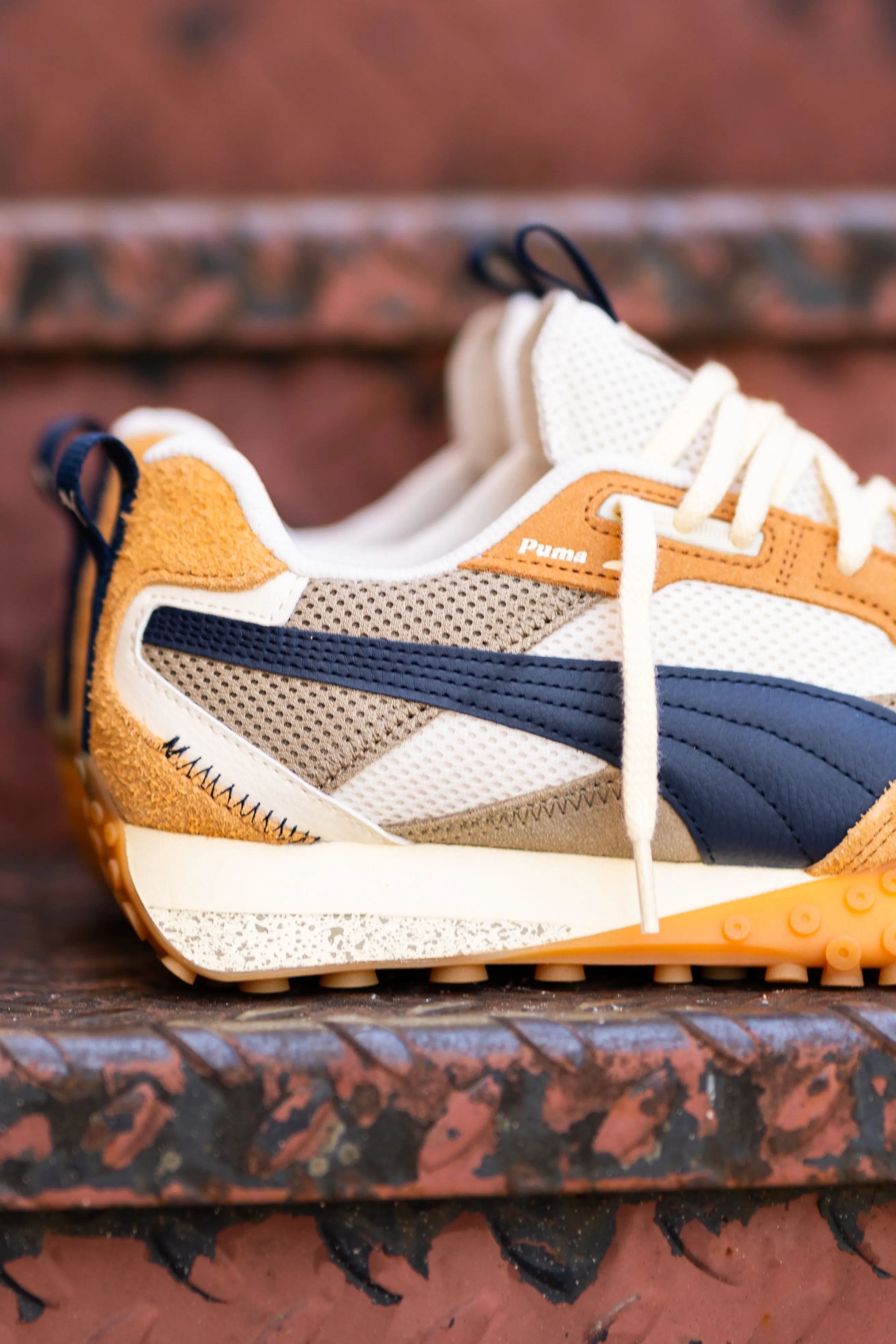 Mens Puma Blacktop Rider Preppy (Alpine Snow/Caramel Latte) Coke Puma Shoes