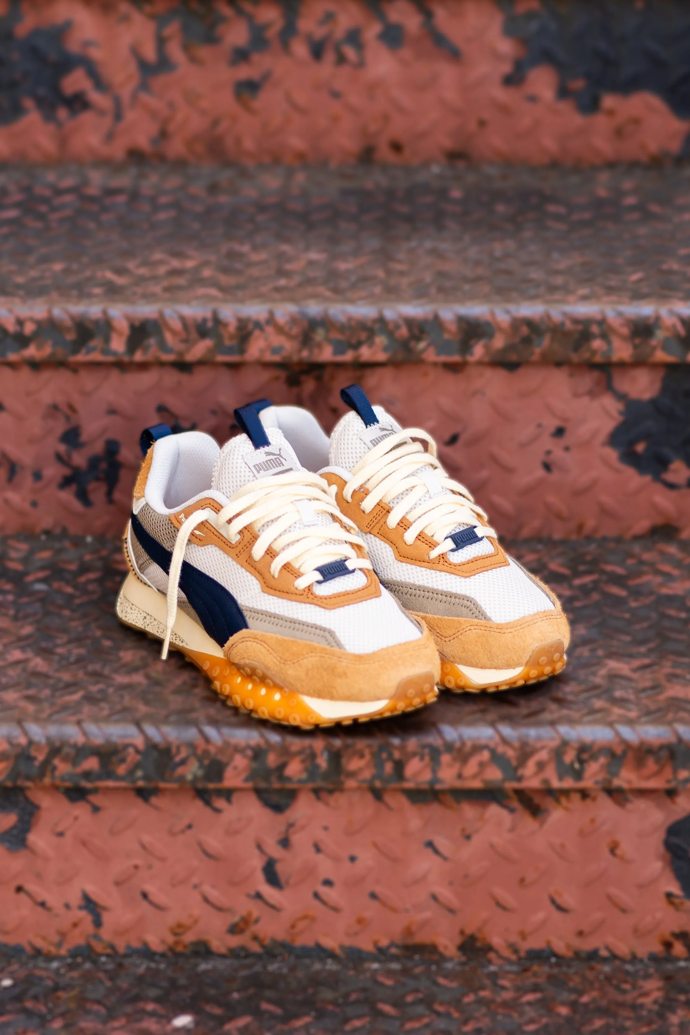 Mens Puma Blacktop Rider Preppy (Alpine Snow/Caramel Latte) Running Spikes Shoes Puma