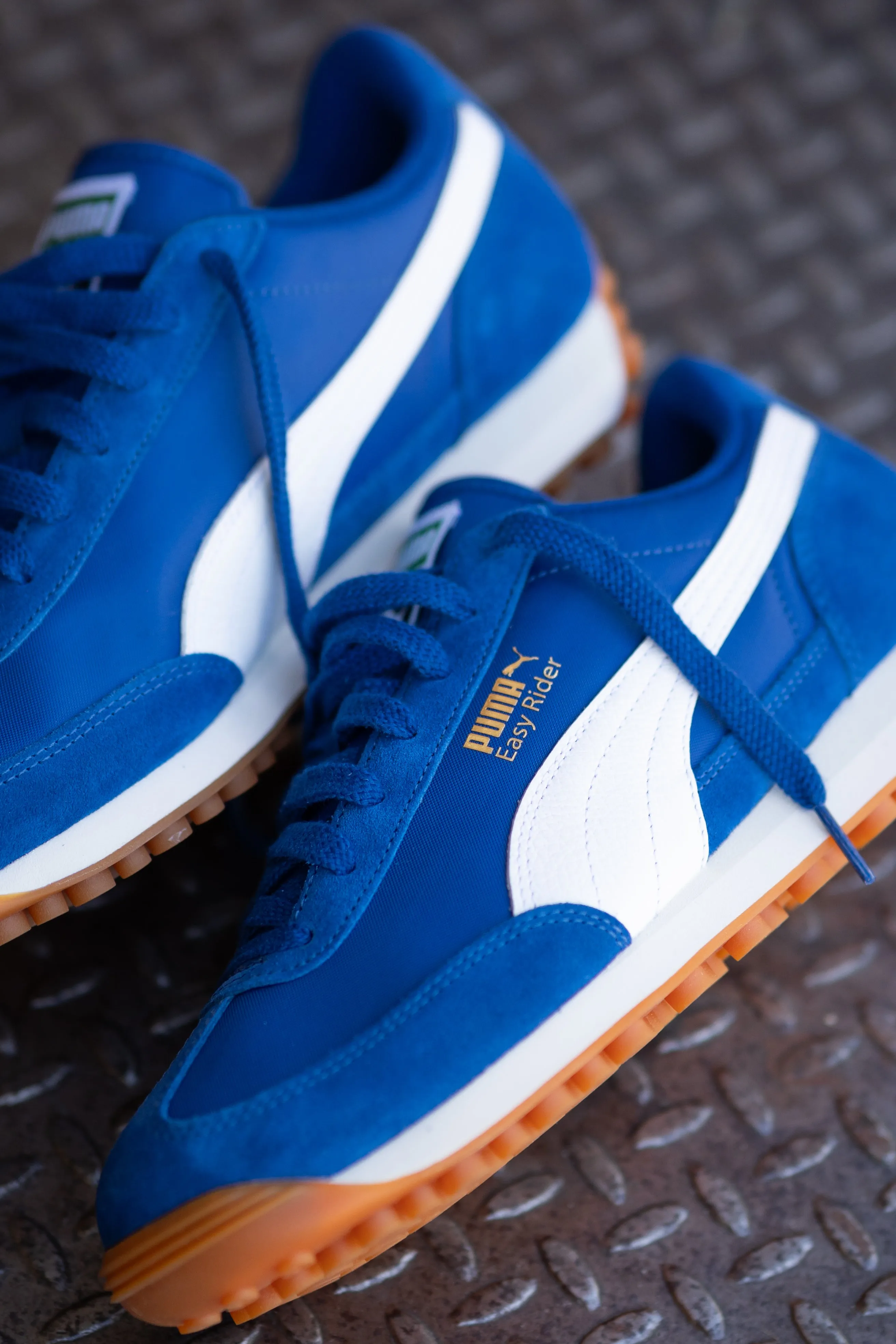 Asics Tennis Shoes Reviews Mens Puma Easy Rider Vintage (Clyde Royal/ Puma White)