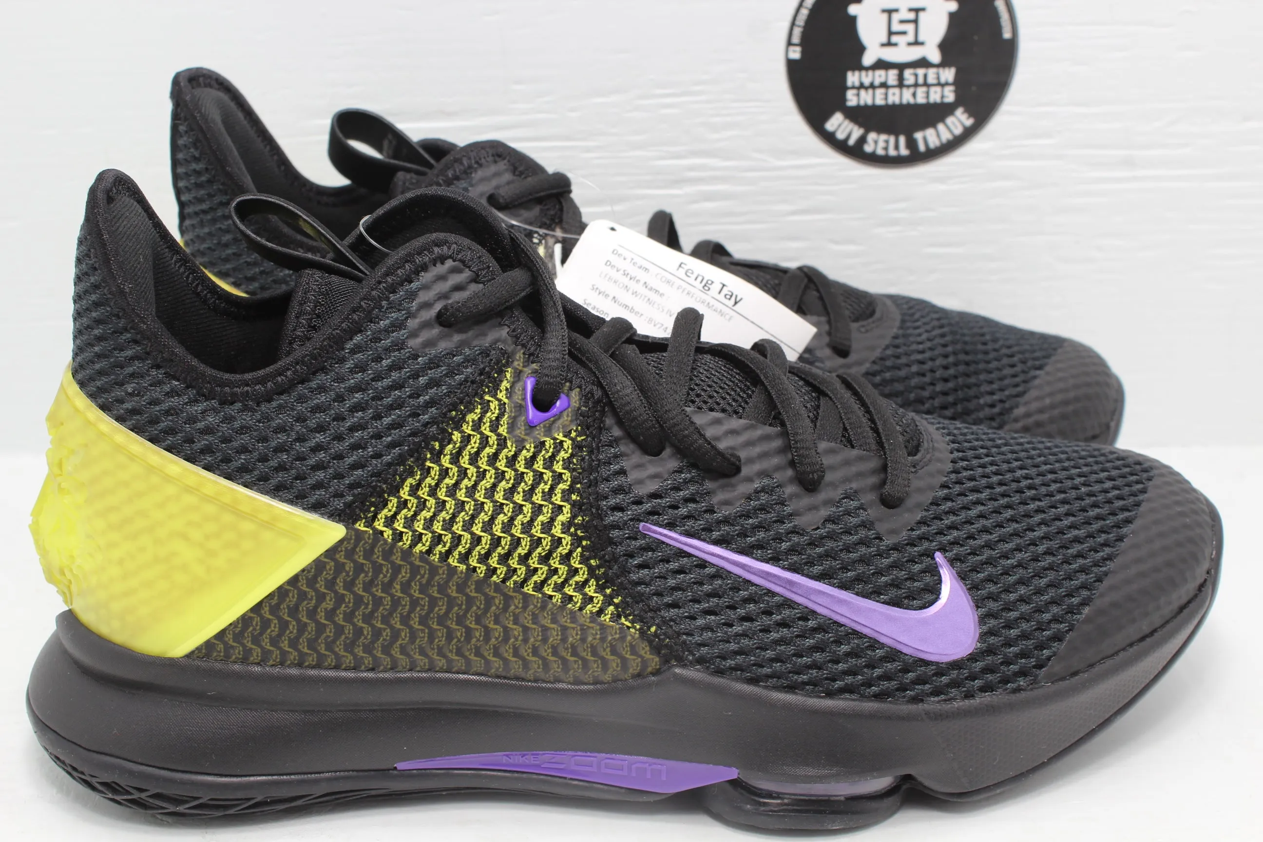 Asics Noosa Tri 15 Shoes Nike LeBron Witness 4 Black/Opti Yellow Sample